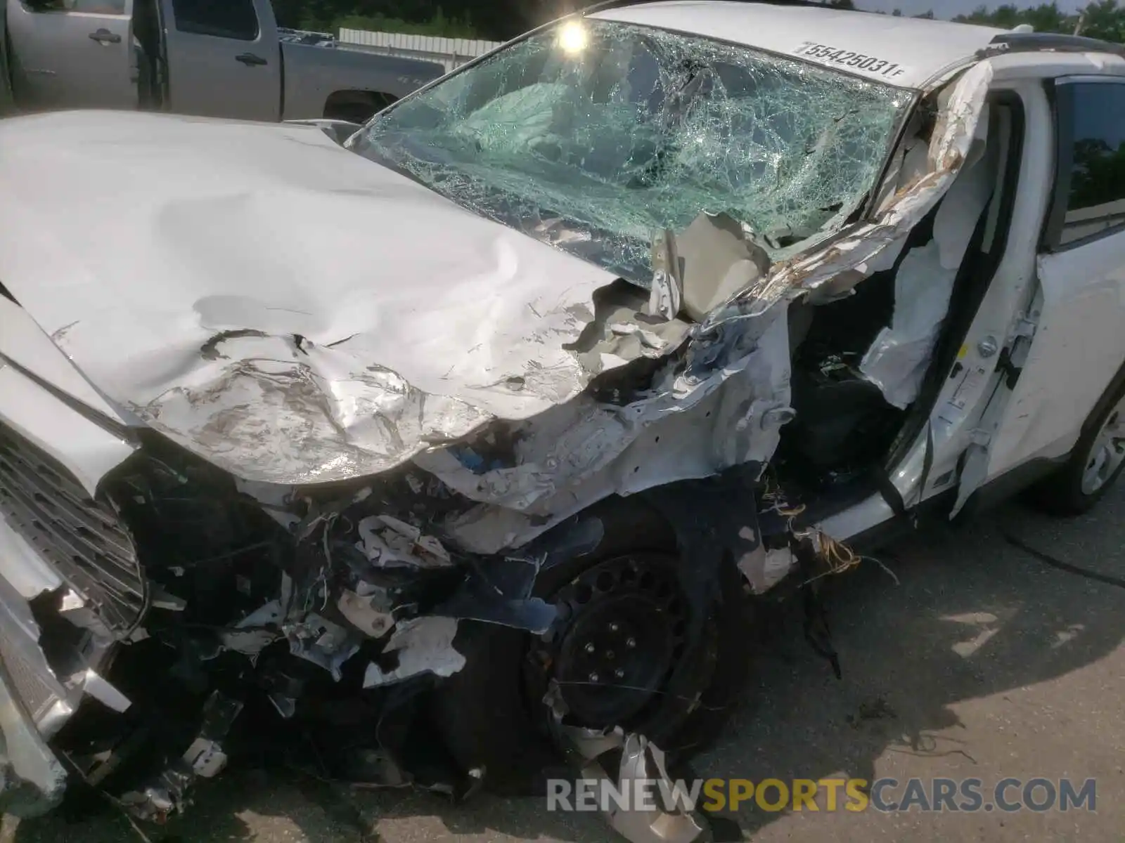 9 Photograph of a damaged car 2T3F1RFV7LW104497 TOYOTA RAV4 2020