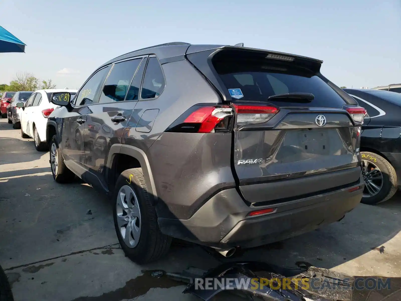 3 Photograph of a damaged car 2T3F1RFV7LW124832 TOYOTA RAV4 2020