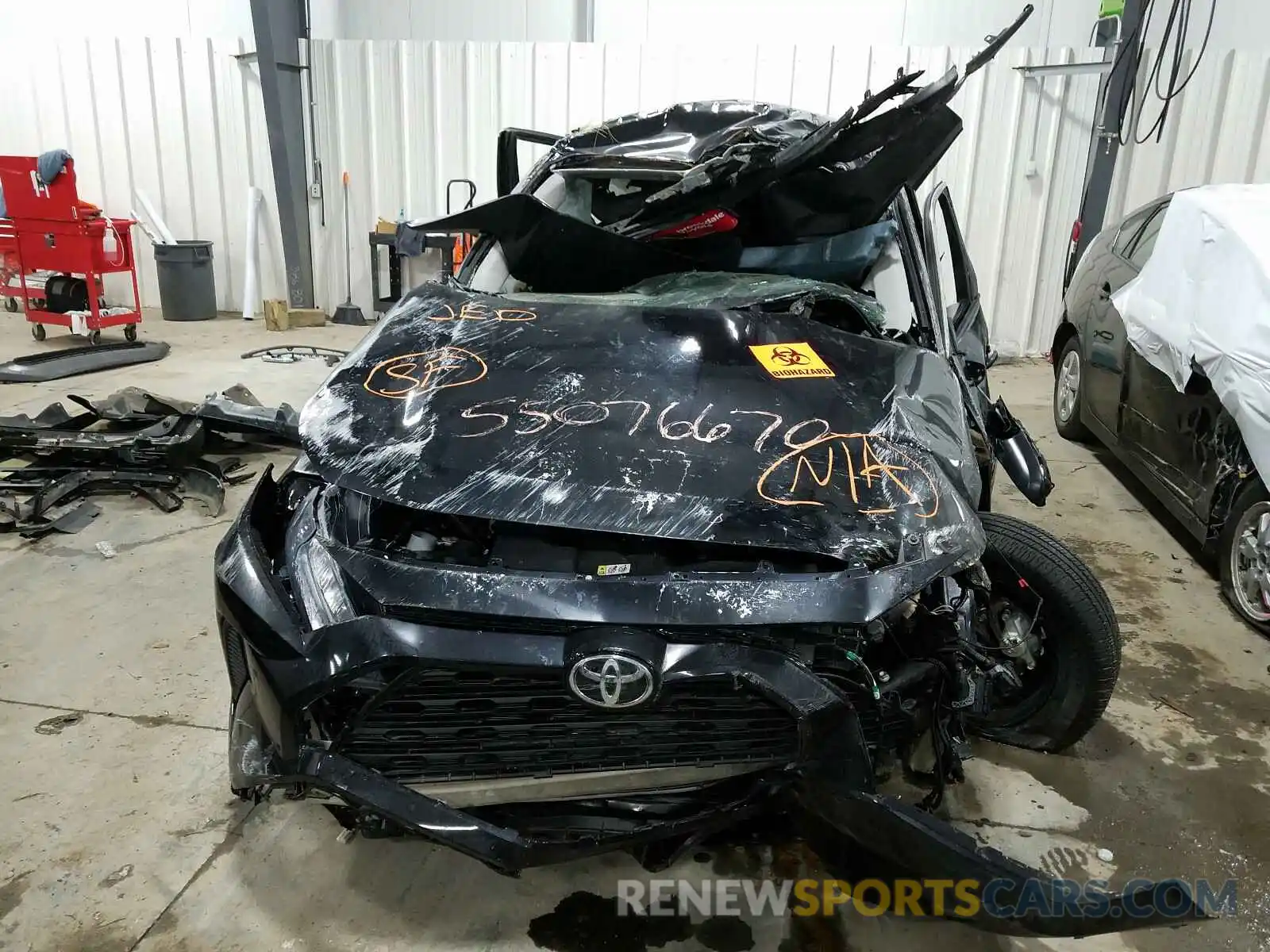 9 Photograph of a damaged car 2T3F1RFV7LW131070 TOYOTA RAV4 2020