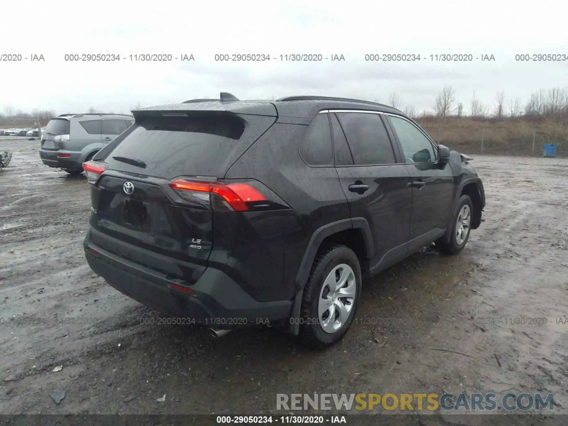 4 Photograph of a damaged car 2T3F1RFV7LW134115 TOYOTA RAV4 2020