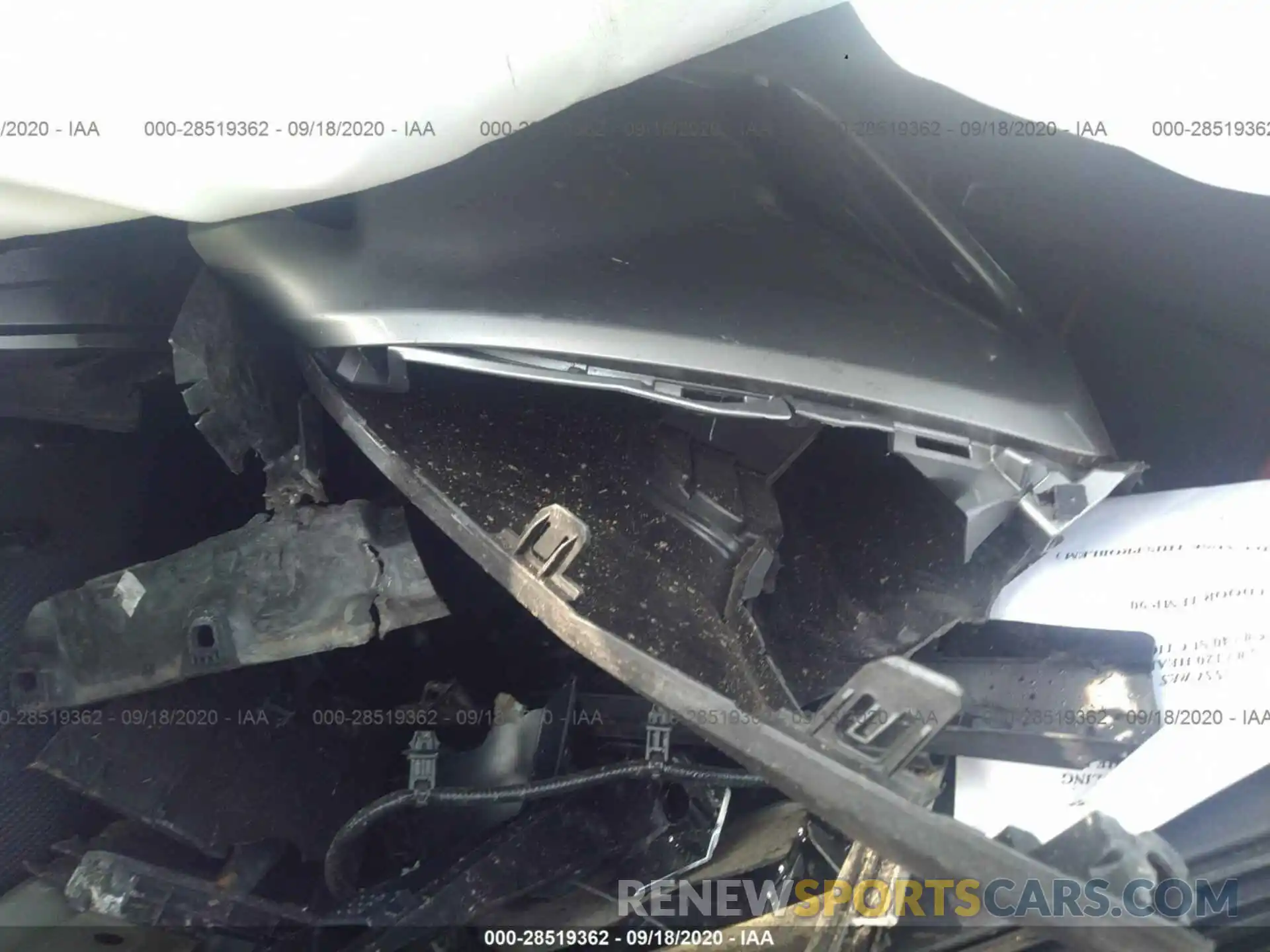 8 Фотография поврежденного автомобиля 2T3F1RFV8LC067137 TOYOTA RAV4 2020