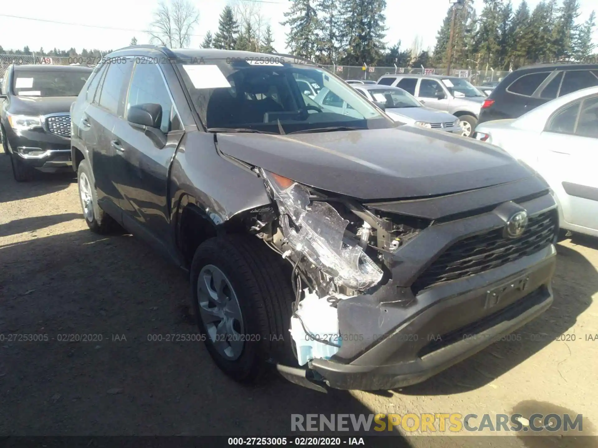 1 Photograph of a damaged car 2T3F1RFV8LC083130 TOYOTA RAV4 2020