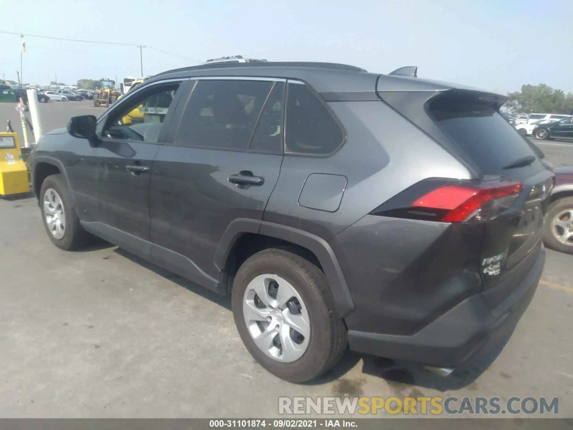 3 Photograph of a damaged car 2T3F1RFV8LC086111 TOYOTA RAV4 2020