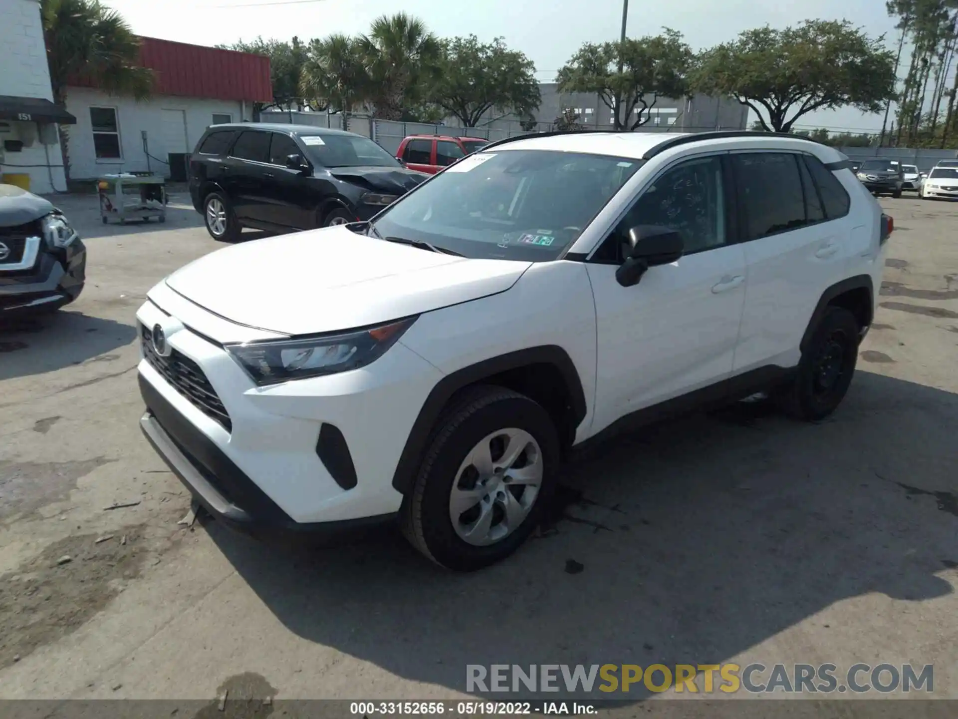 2 Photograph of a damaged car 2T3F1RFV8LC101464 TOYOTA RAV4 2020