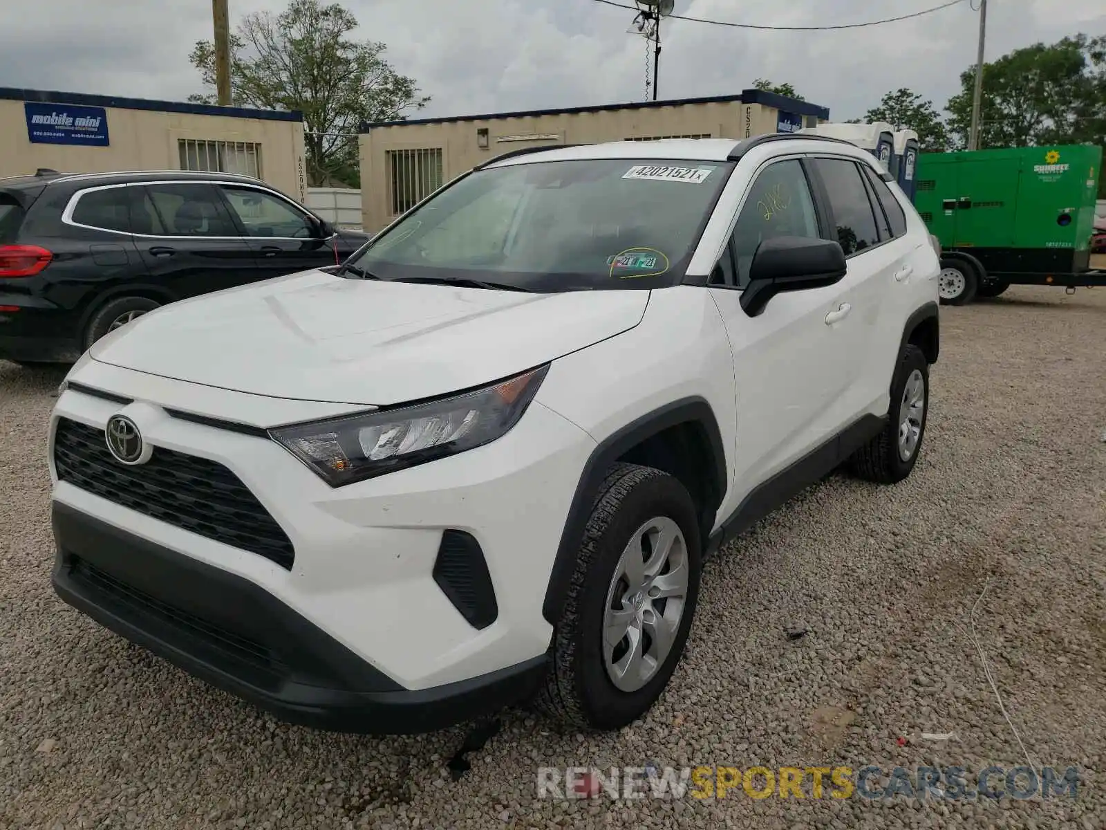 2 Photograph of a damaged car 2T3F1RFV8LC101528 TOYOTA RAV4 2020