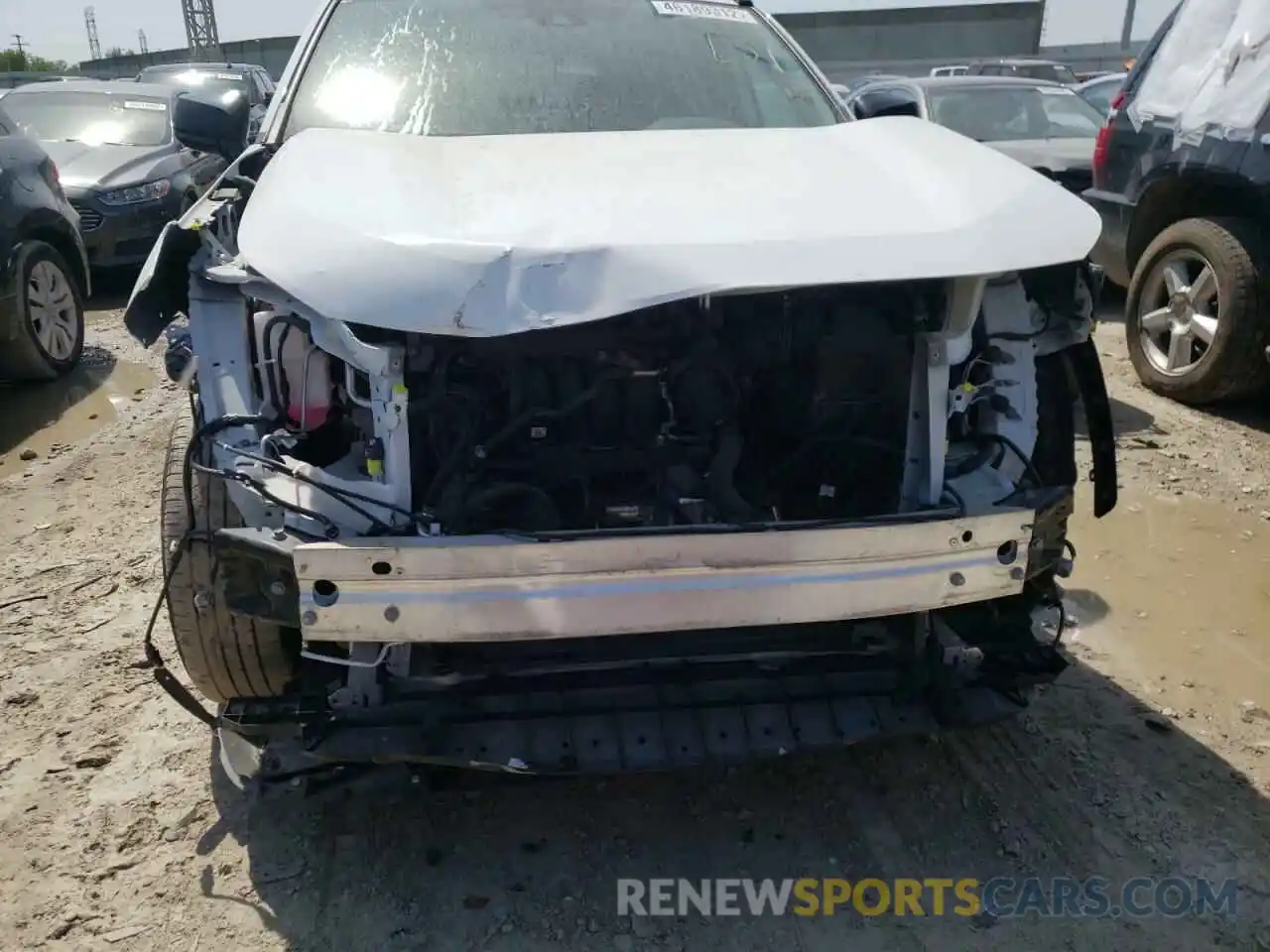 9 Photograph of a damaged car 2T3F1RFV8LC102274 TOYOTA RAV4 2020