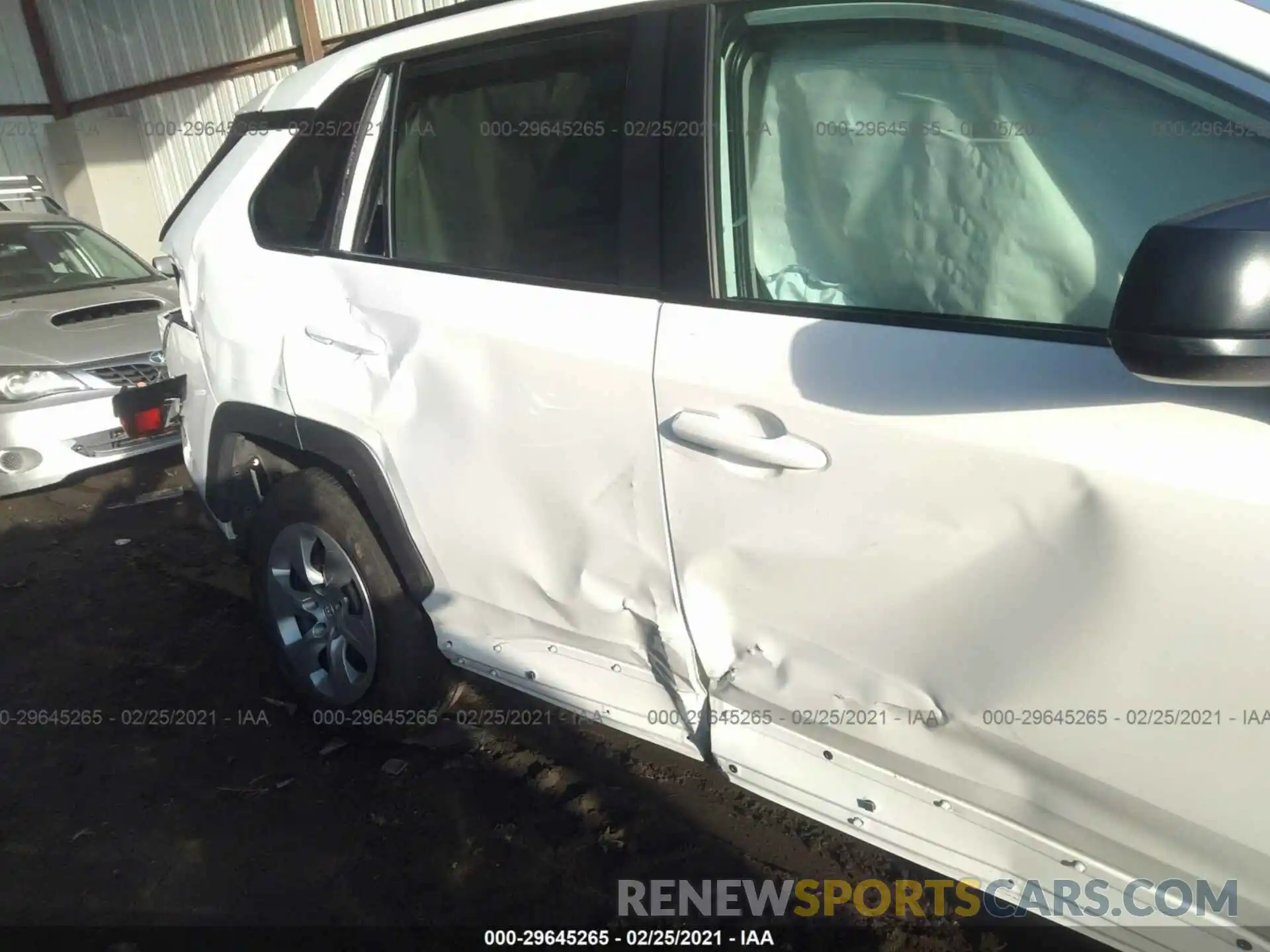 6 Photograph of a damaged car 2T3F1RFV8LC107412 TOYOTA RAV4 2020