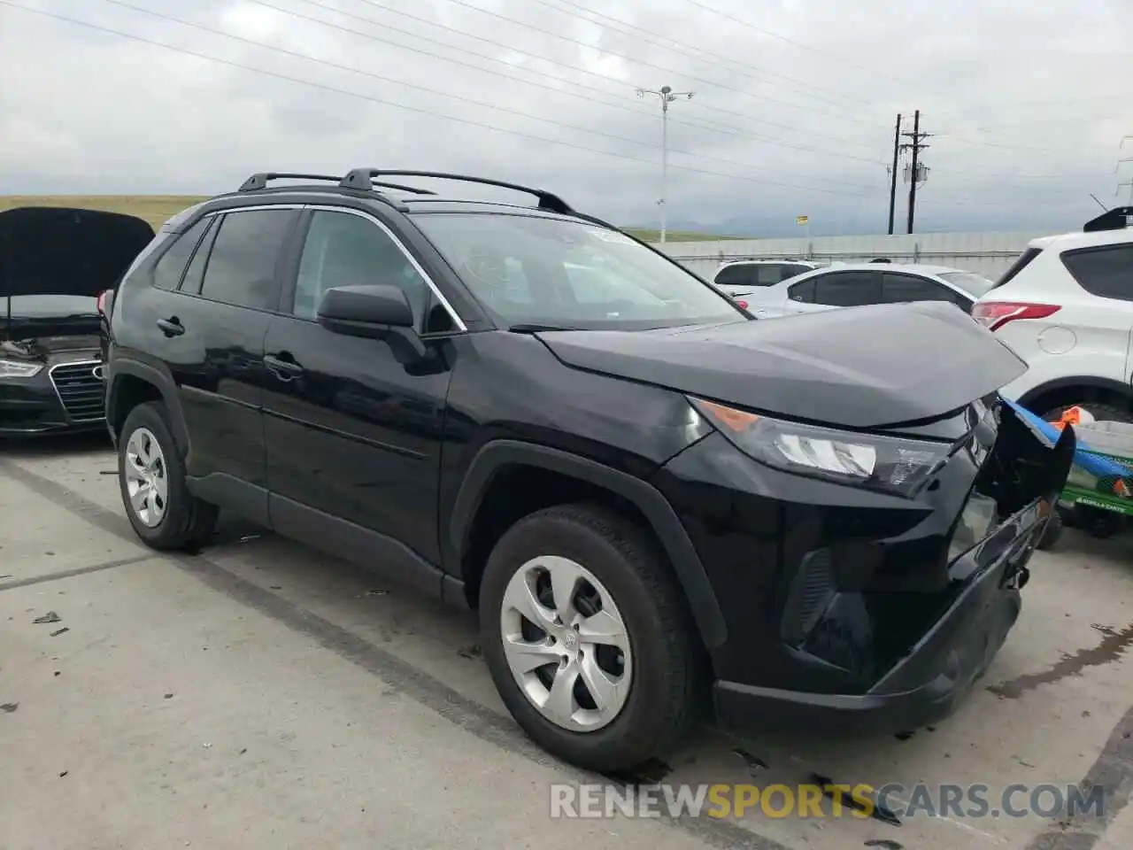 1 Photograph of a damaged car 2T3F1RFV8LC116725 TOYOTA RAV4 2020