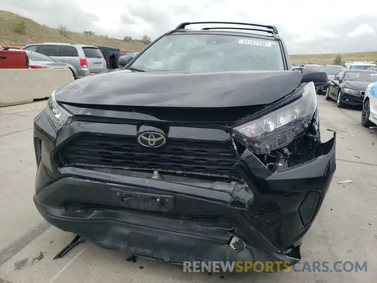 9 Photograph of a damaged car 2T3F1RFV8LC116725 TOYOTA RAV4 2020