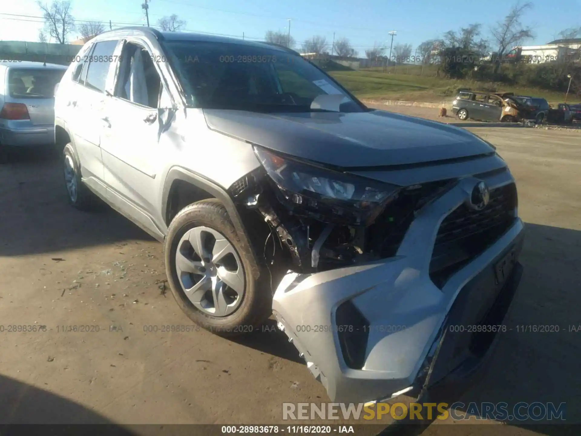 6 Photograph of a damaged car 2T3F1RFV8LW092408 TOYOTA RAV4 2020