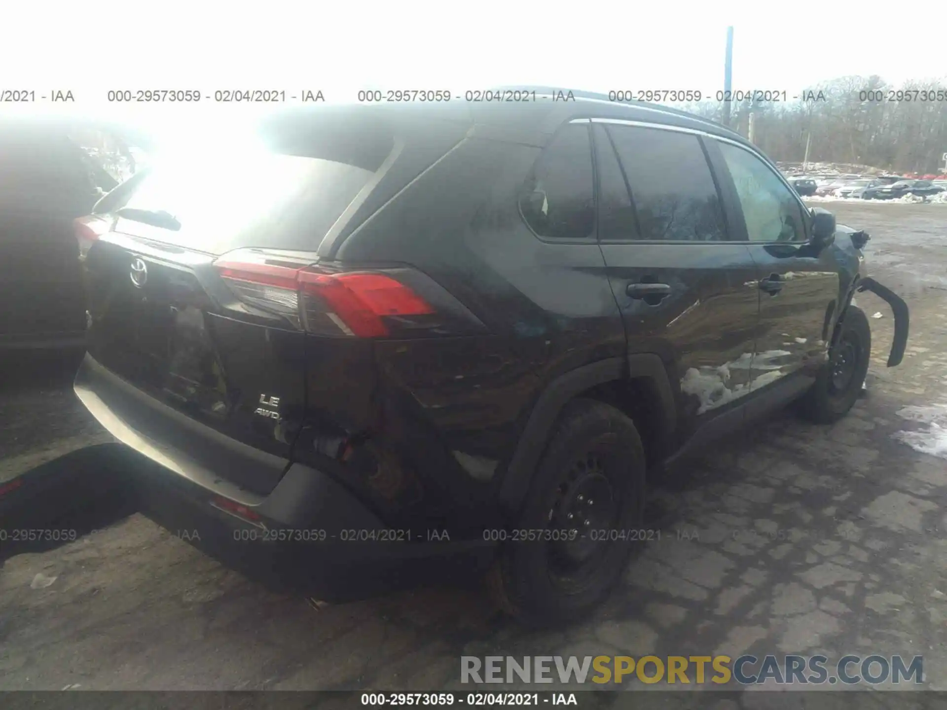 4 Photograph of a damaged car 2T3F1RFV8LW095101 TOYOTA RAV4 2020