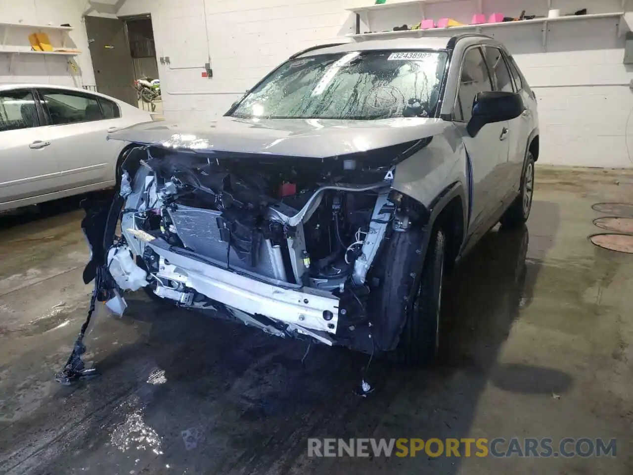 2 Photograph of a damaged car 2T3F1RFV8LW099701 TOYOTA RAV4 2020