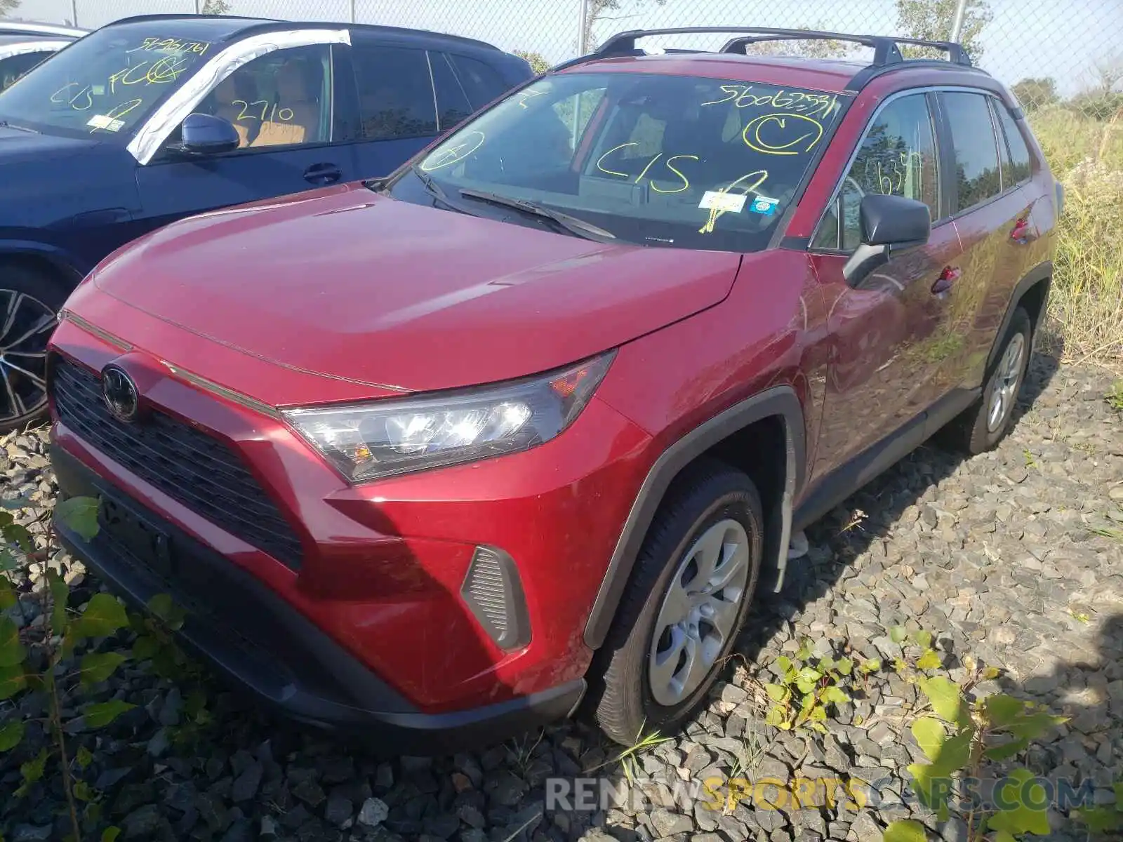 2 Photograph of a damaged car 2T3F1RFV8LW126461 TOYOTA RAV4 2020