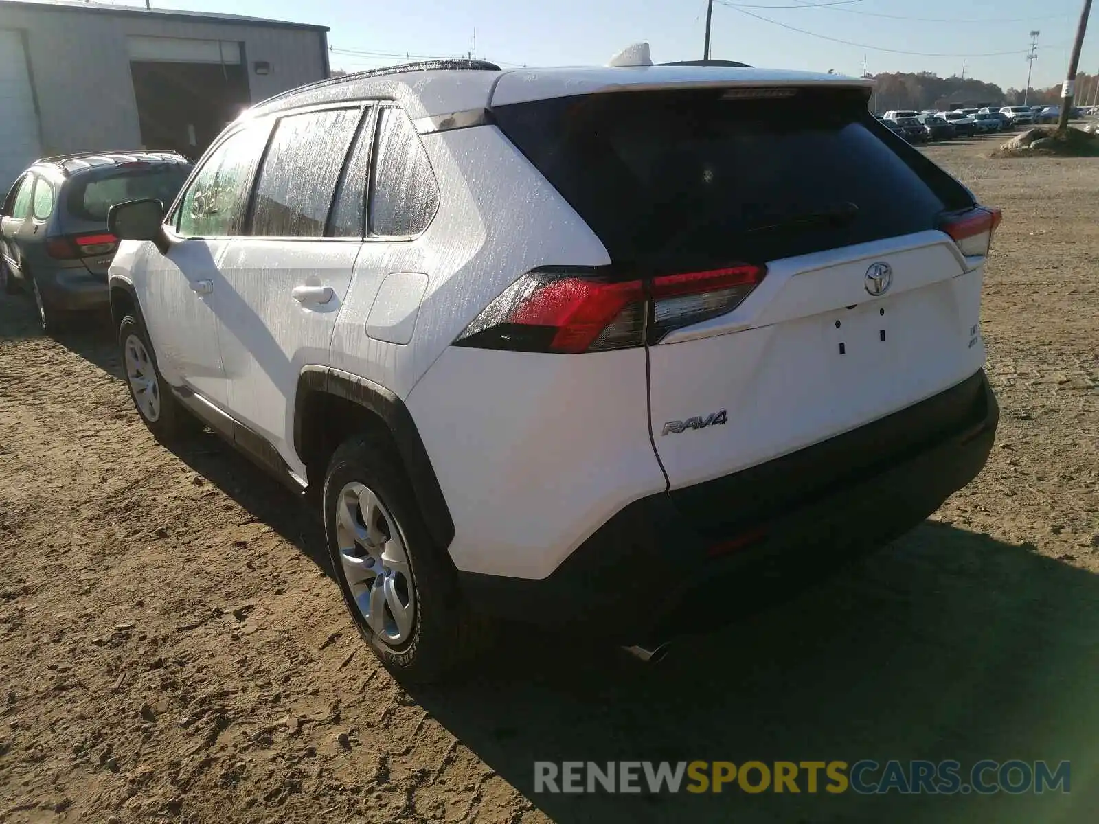 3 Photograph of a damaged car 2T3F1RFV9LC067440 TOYOTA RAV4 2020