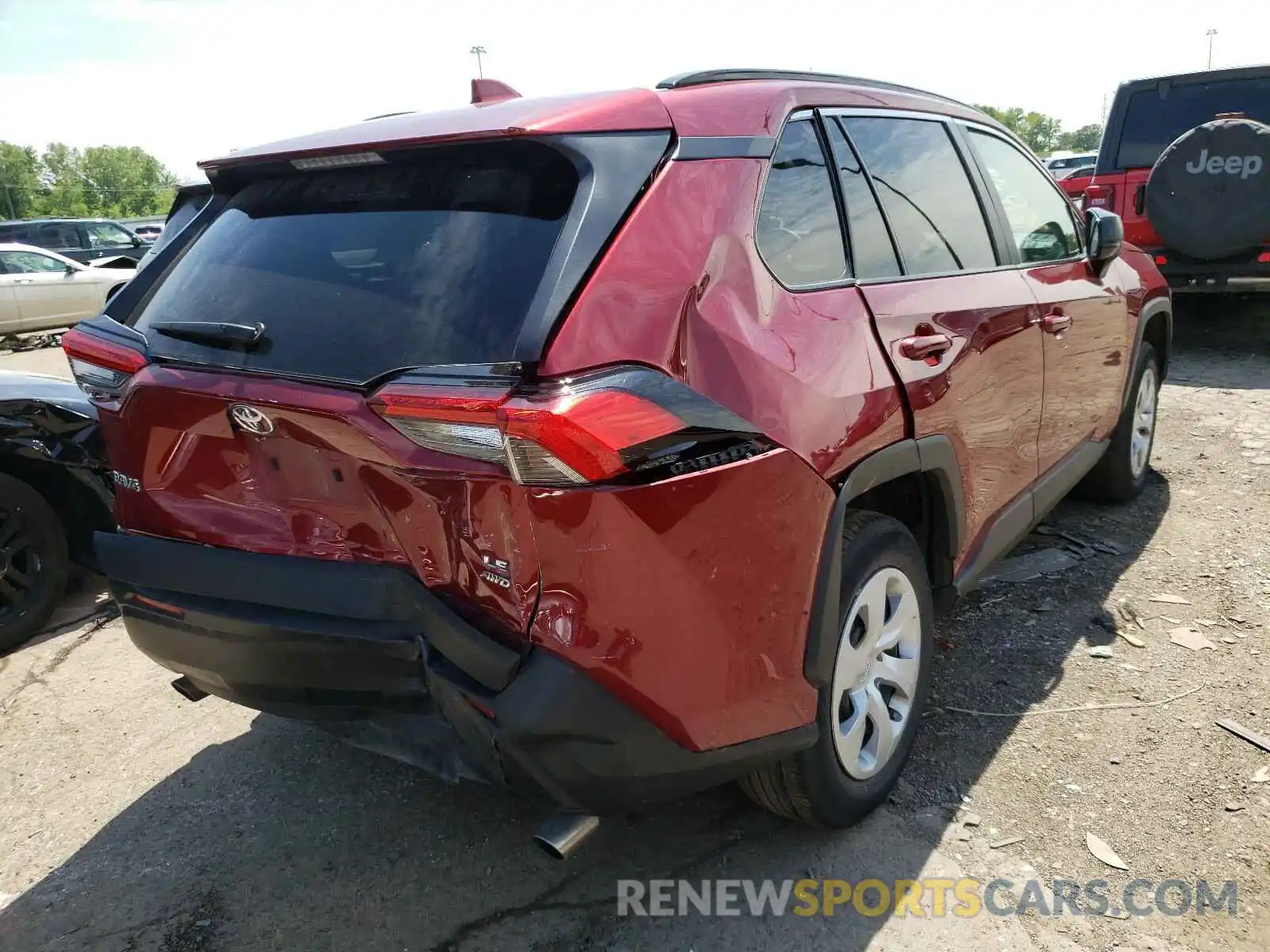 4 Photograph of a damaged car 2T3F1RFV9LC076803 TOYOTA RAV4 2020