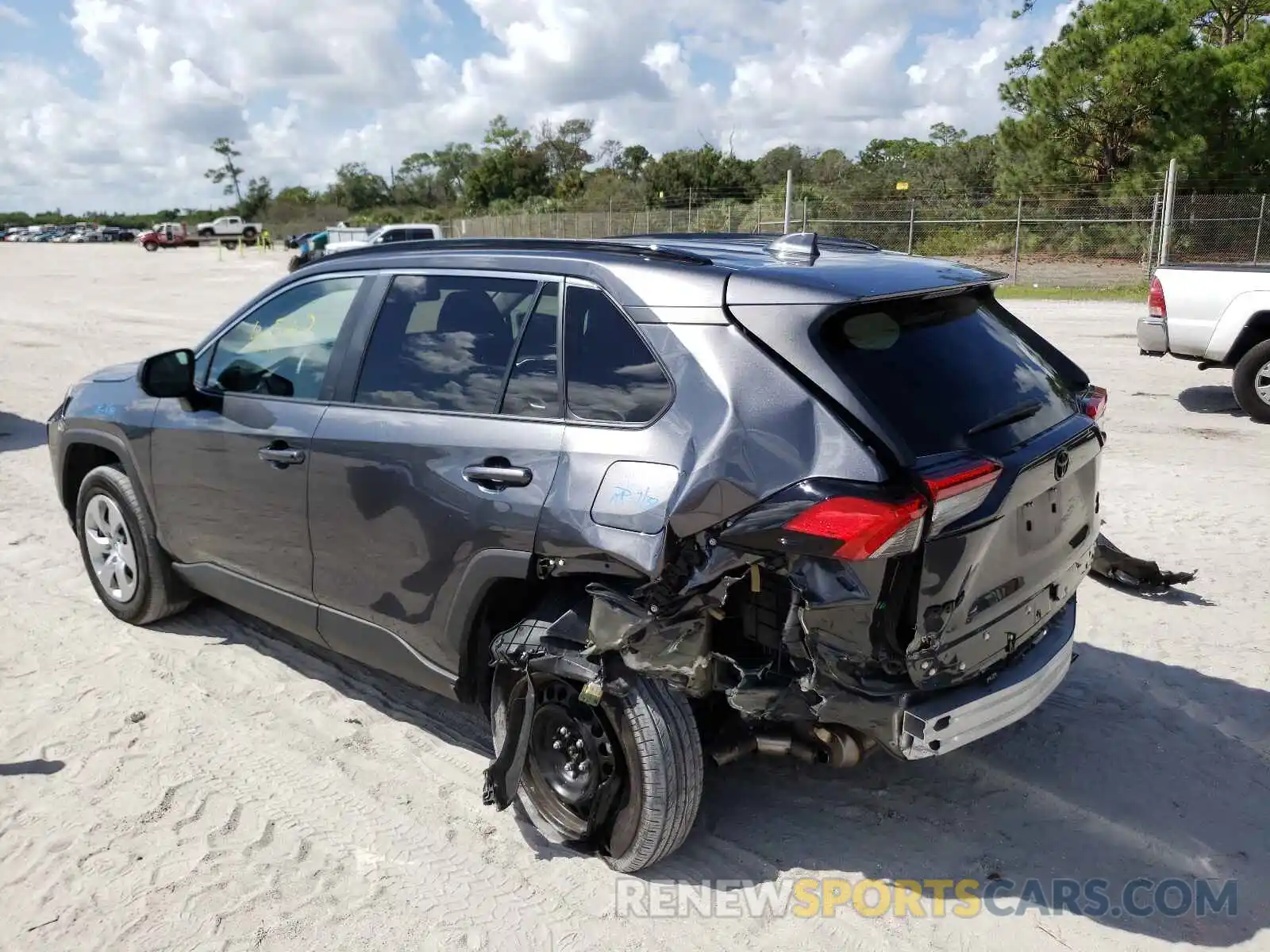 9 Photograph of a damaged car 2T3F1RFV9LC082309 TOYOTA RAV4 2020