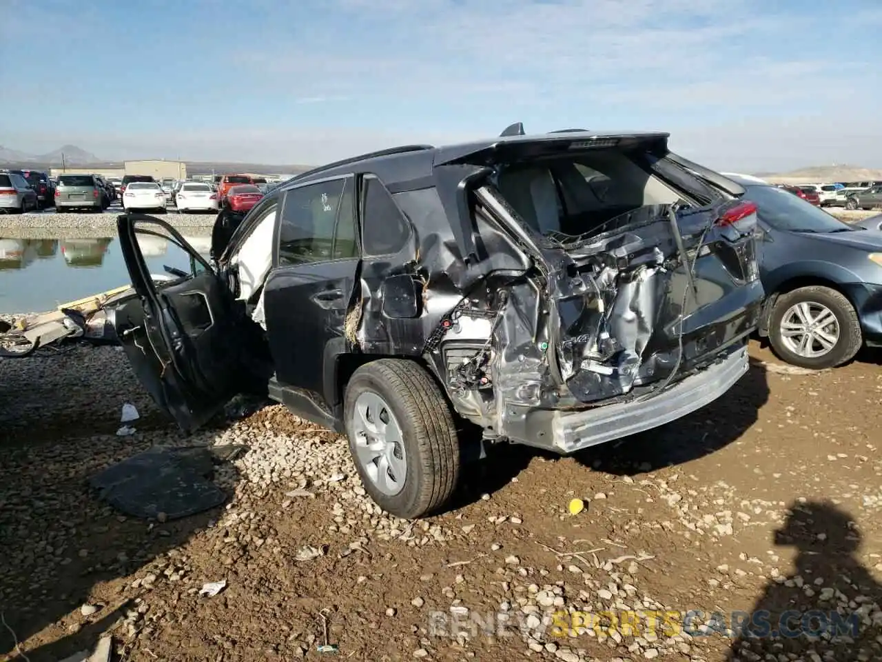 3 Photograph of a damaged car 2T3F1RFV9LC087817 TOYOTA RAV4 2020