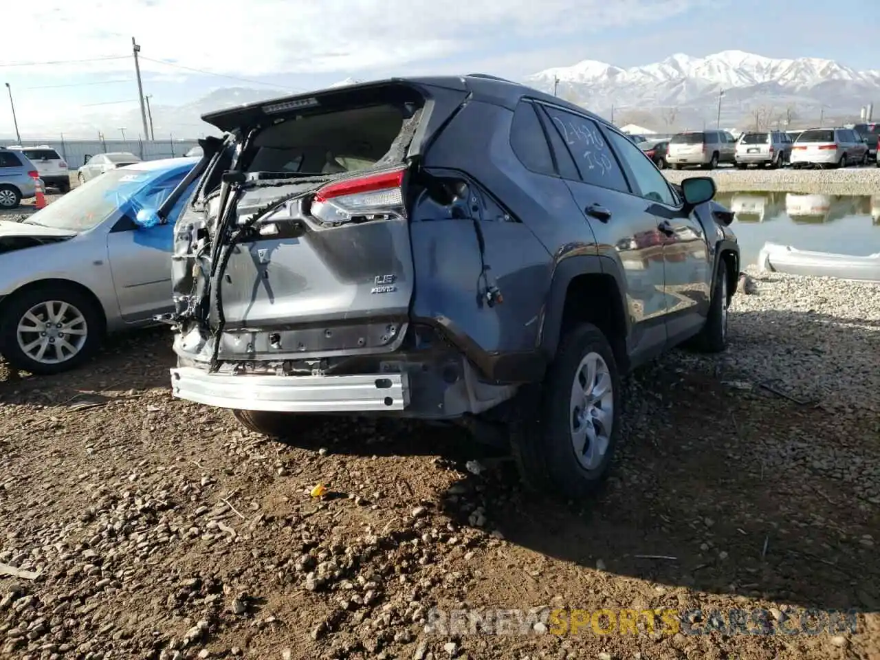 4 Photograph of a damaged car 2T3F1RFV9LC087817 TOYOTA RAV4 2020