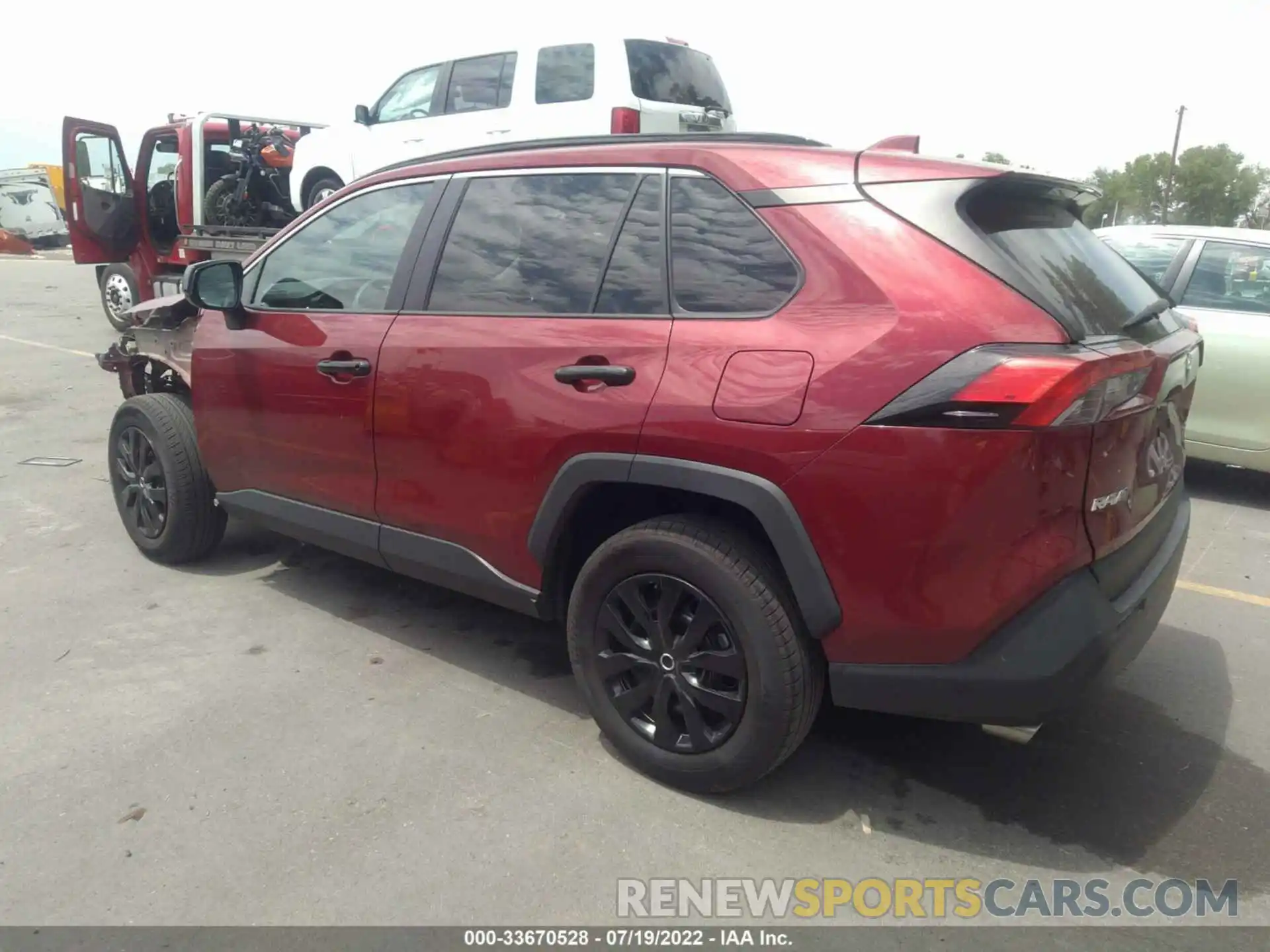 3 Photograph of a damaged car 2T3F1RFV9LC091172 TOYOTA RAV4 2020