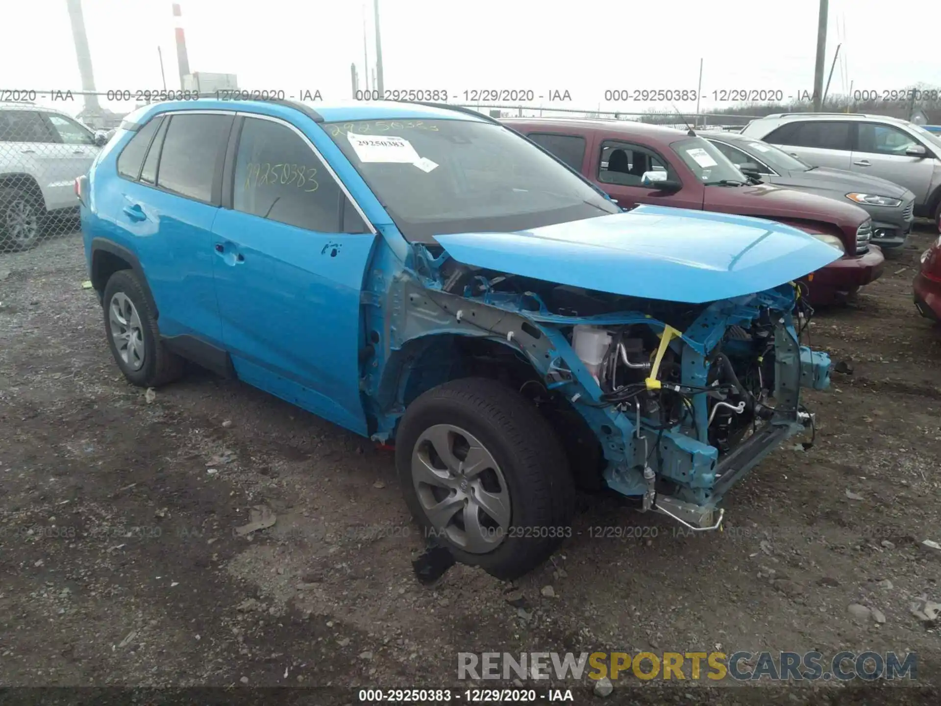 1 Photograph of a damaged car 2T3F1RFV9LC094735 TOYOTA RAV4 2020