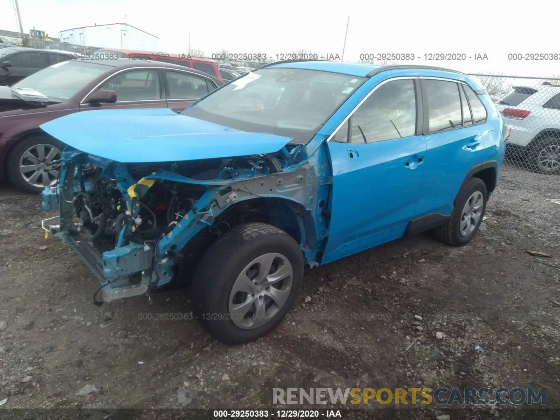 2 Фотография поврежденного автомобиля 2T3F1RFV9LC094735 TOYOTA RAV4 2020