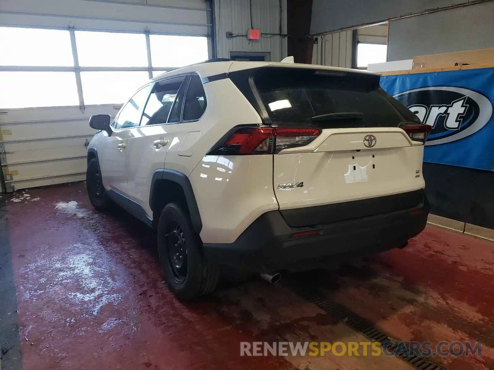 3 Photograph of a damaged car 2T3F1RFV9LC101439 TOYOTA RAV4 2020