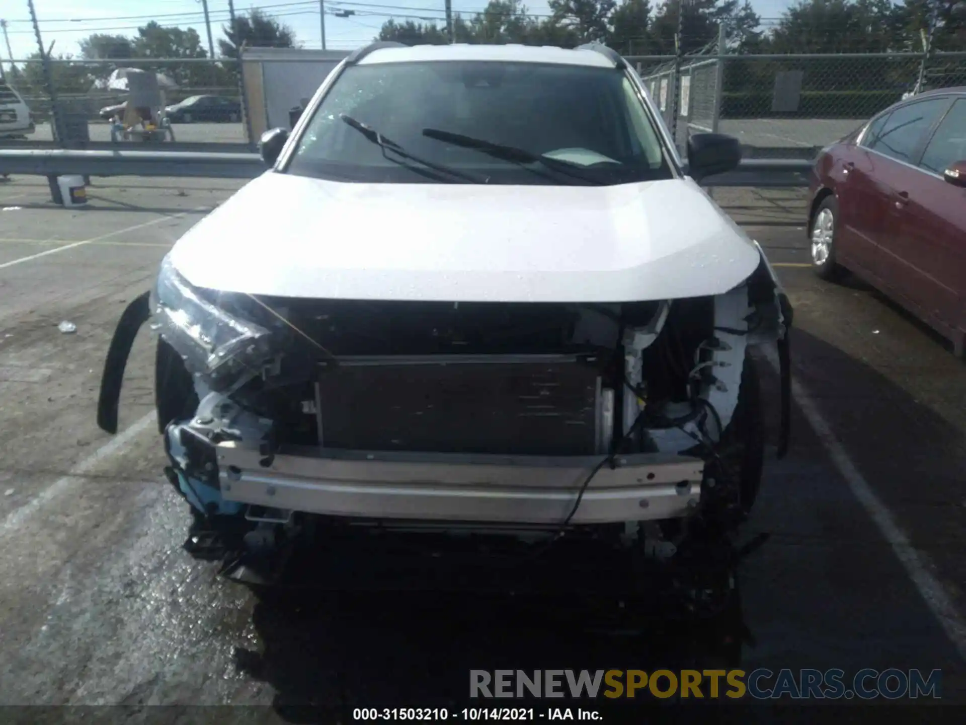 6 Photograph of a damaged car 2T3F1RFV9LC102591 TOYOTA RAV4 2020