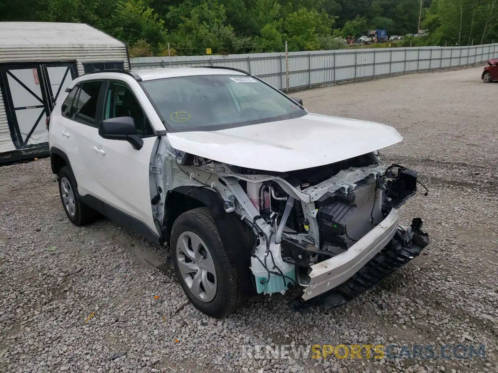 1 Photograph of a damaged car 2T3F1RFV9LW086603 TOYOTA RAV4 2020