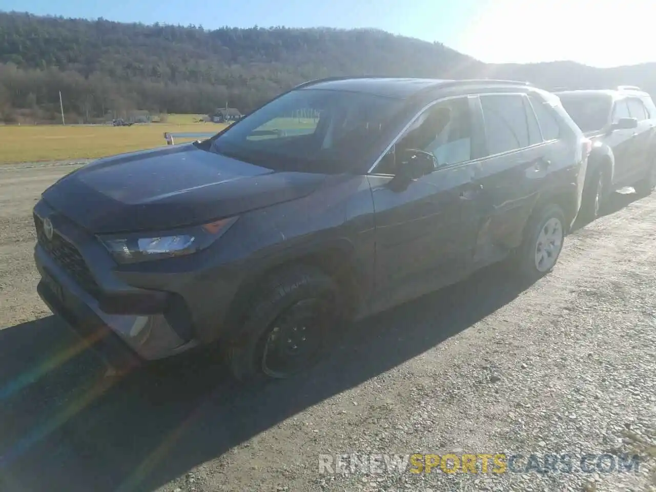 2 Photograph of a damaged car 2T3F1RFV9LW092112 TOYOTA RAV4 2020