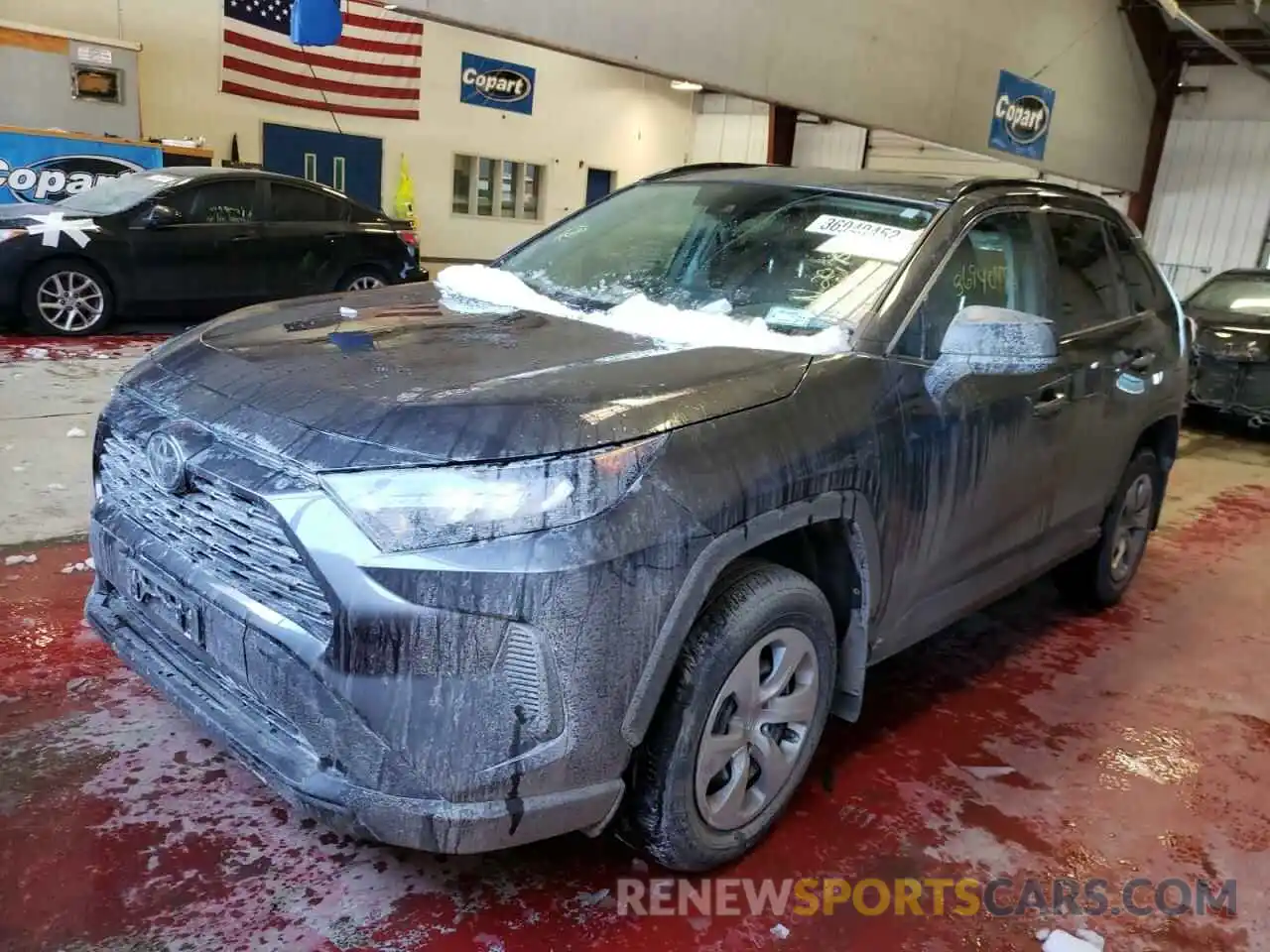 2 Photograph of a damaged car 2T3F1RFV9LW110012 TOYOTA RAV4 2020