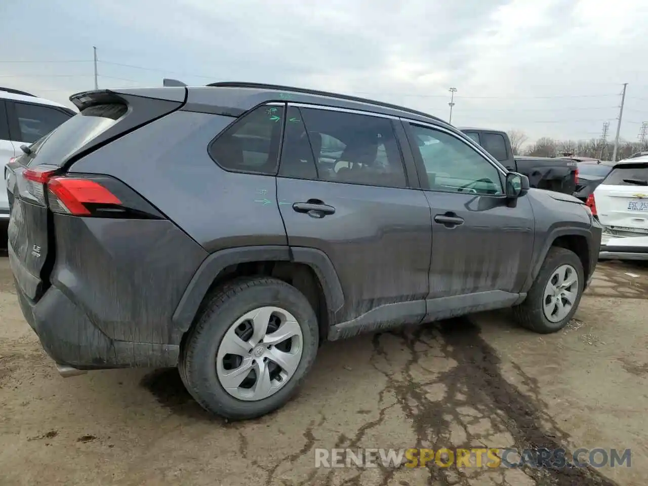 3 Photograph of a damaged car 2T3F1RFVXLC093710 TOYOTA RAV4 2020