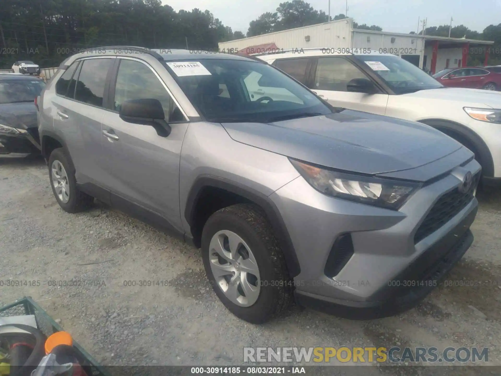 1 Photograph of a damaged car 2T3F1RFVXLC100400 TOYOTA RAV4 2020