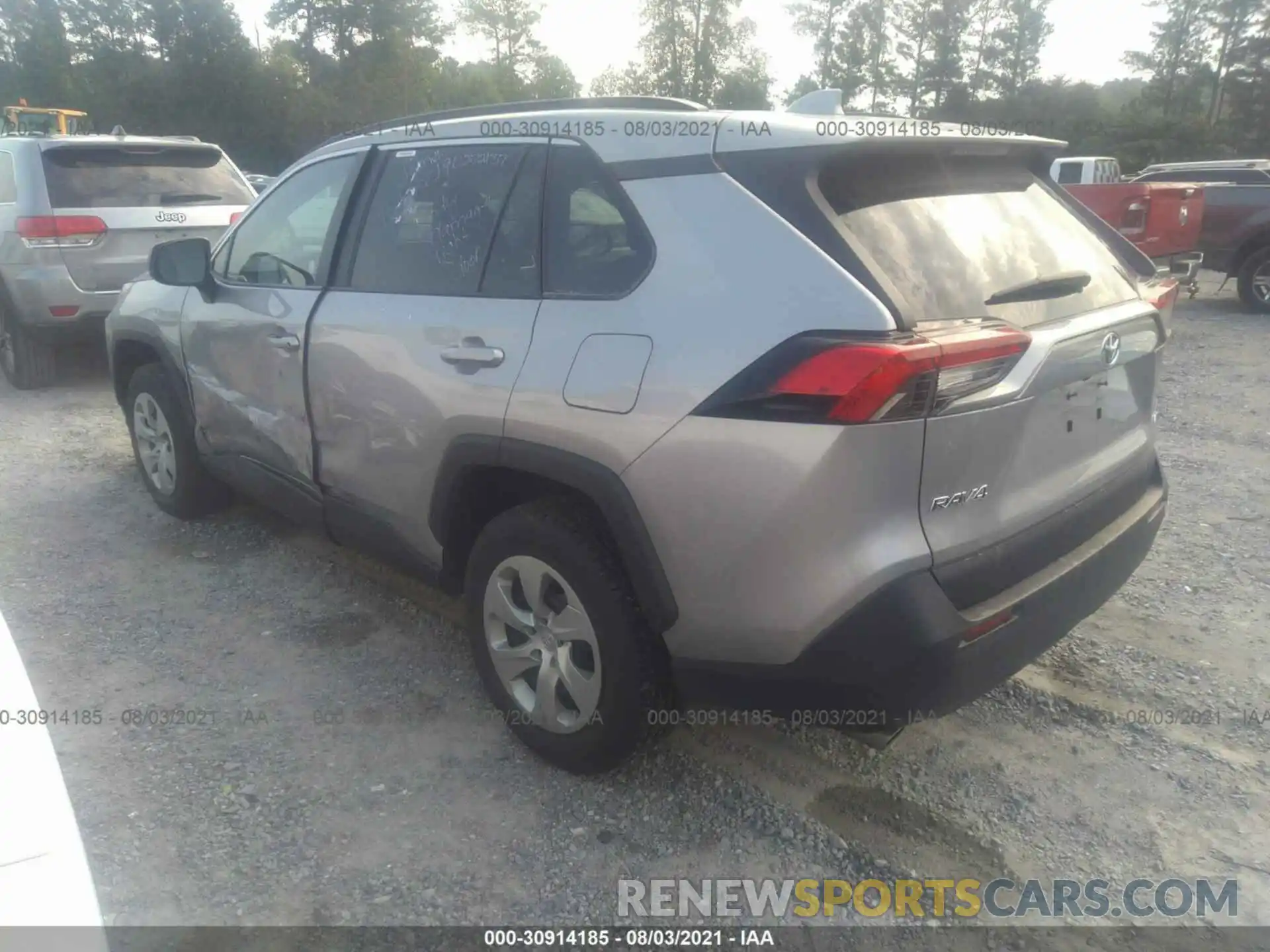 3 Photograph of a damaged car 2T3F1RFVXLC100400 TOYOTA RAV4 2020