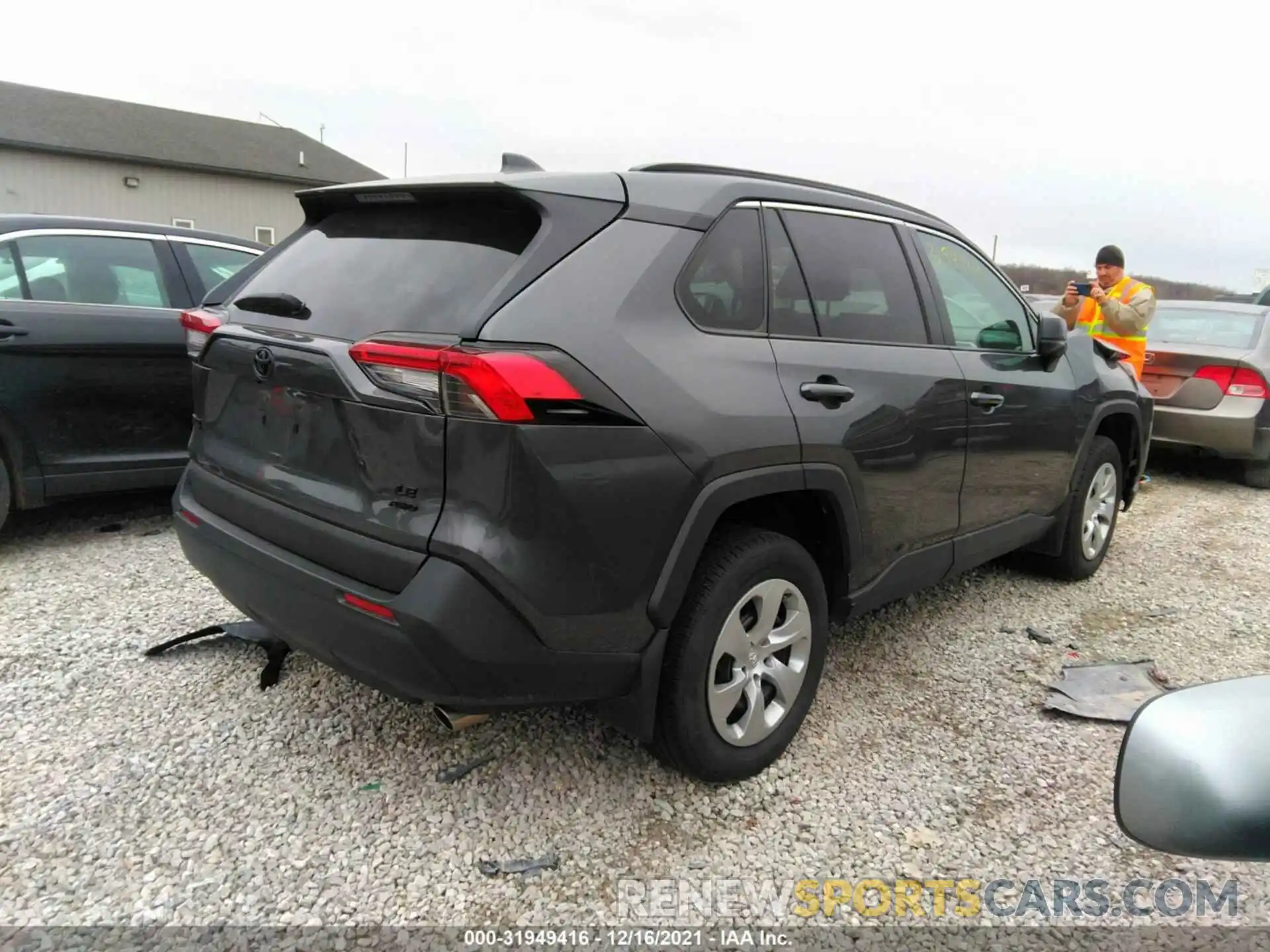 4 Photograph of a damaged car 2T3F1RFVXLC102342 TOYOTA RAV4 2020