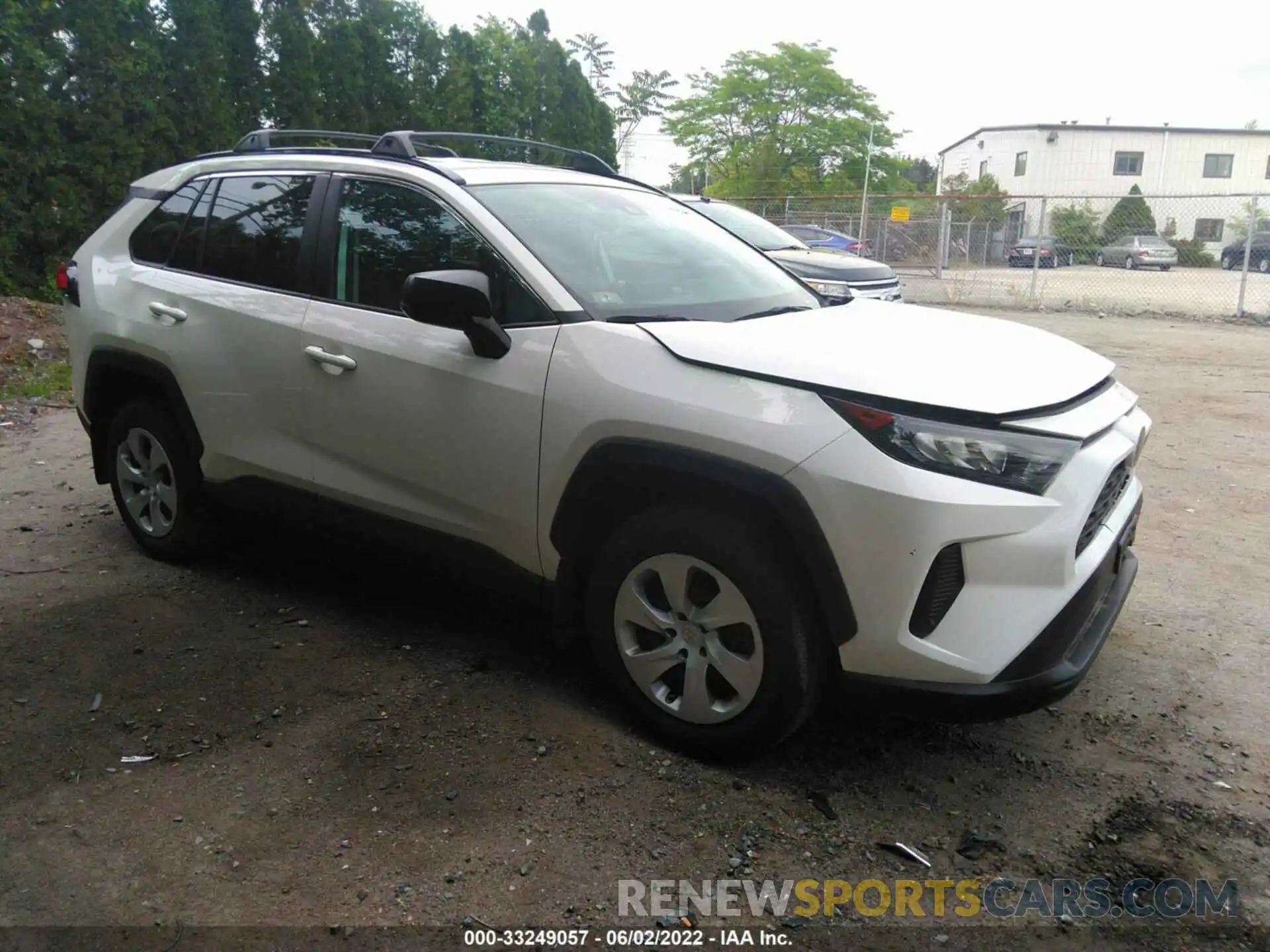 1 Photograph of a damaged car 2T3F1RFVXLC105175 TOYOTA RAV4 2020