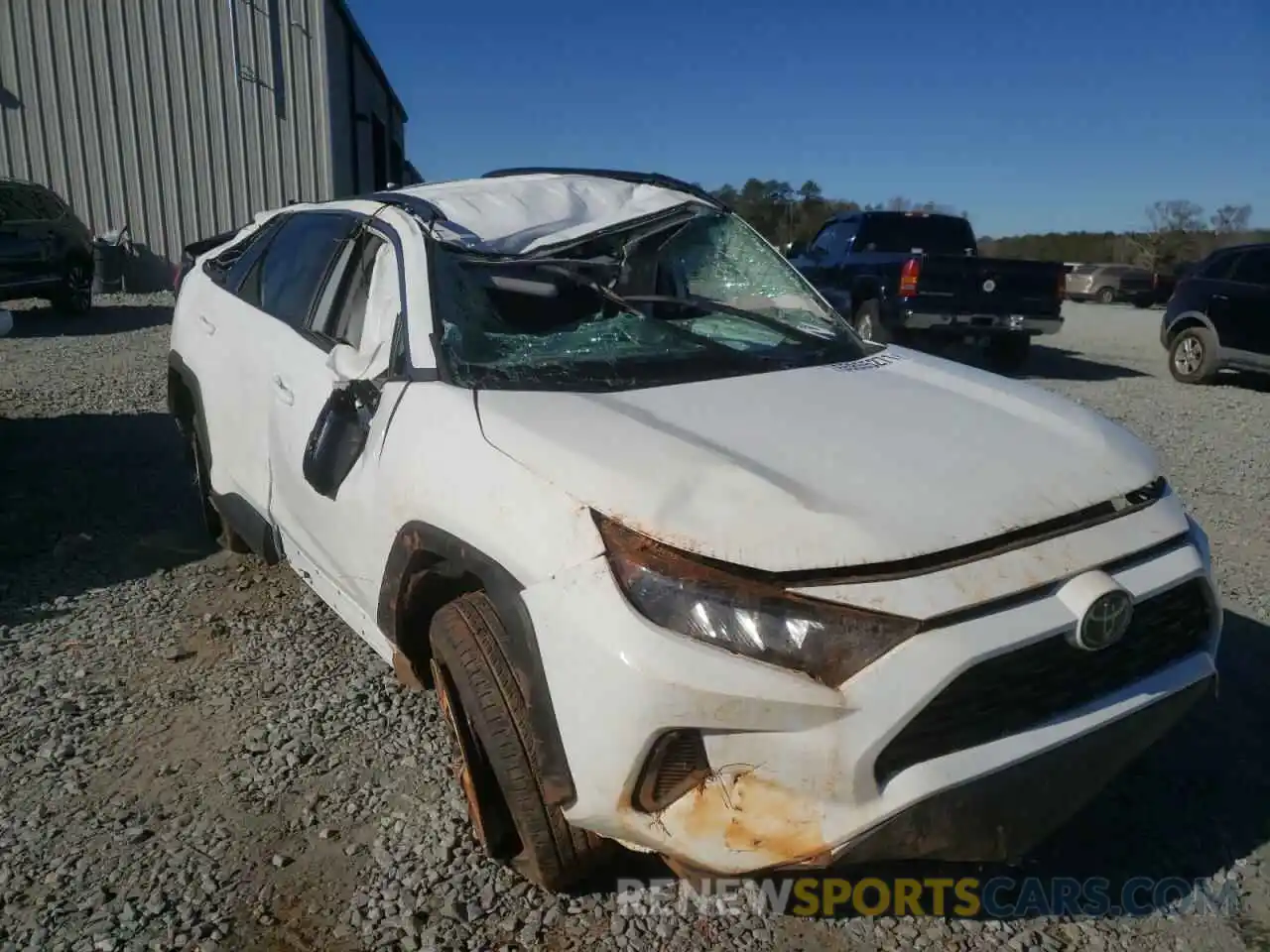 9 Photograph of a damaged car 2T3F1RFVXLC107623 TOYOTA RAV4 2020