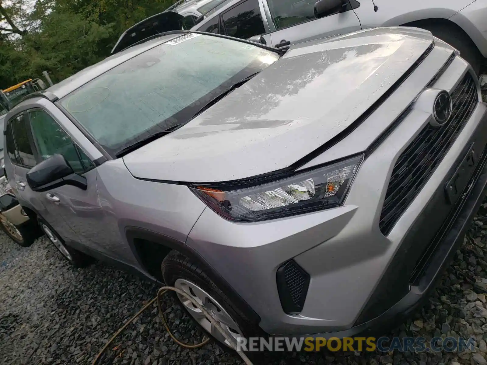 1 Photograph of a damaged car 2T3F1RFVXLC135664 TOYOTA RAV4 2020