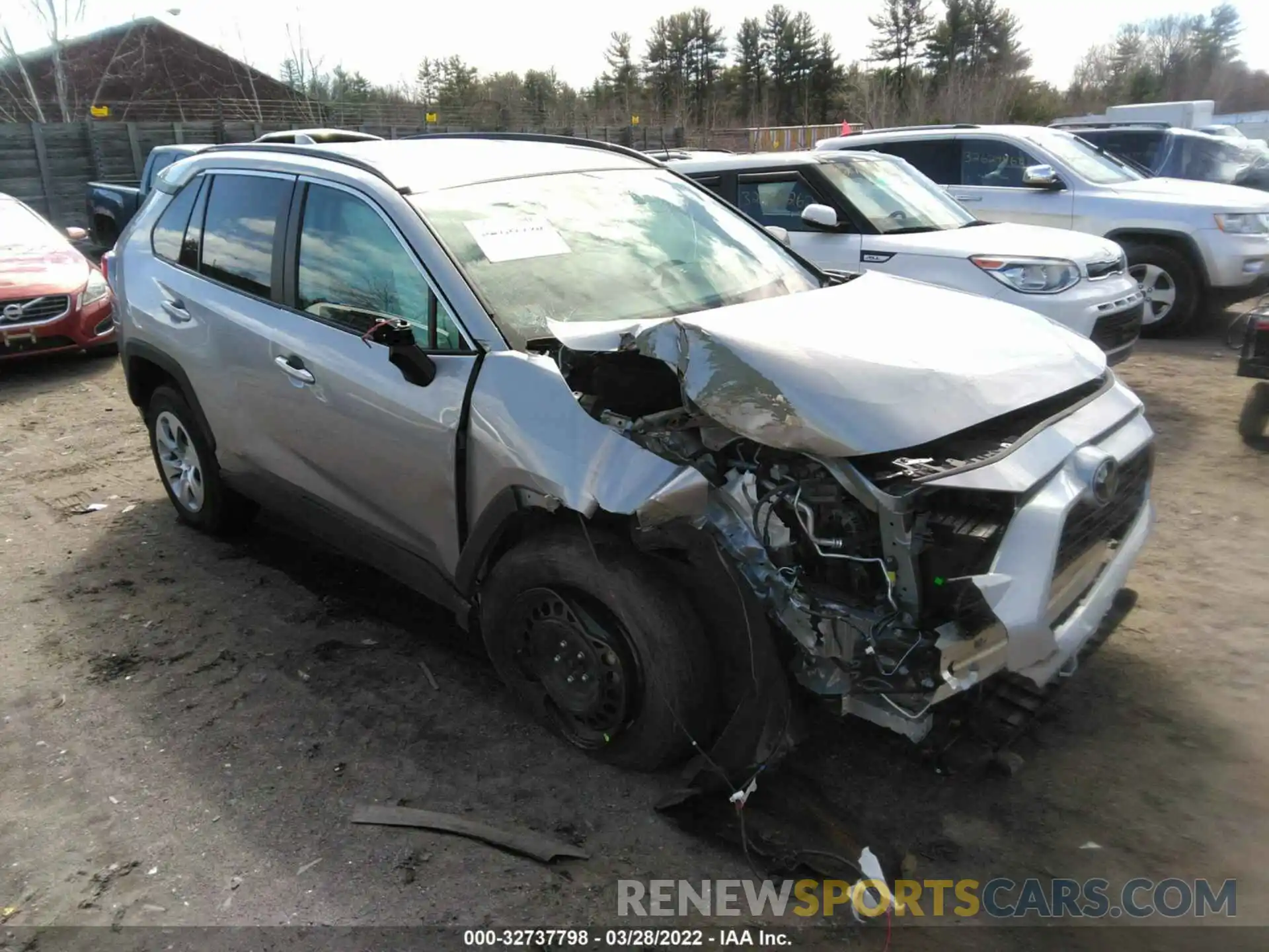 1 Photograph of a damaged car 2T3F1RFVXLW086285 TOYOTA RAV4 2020