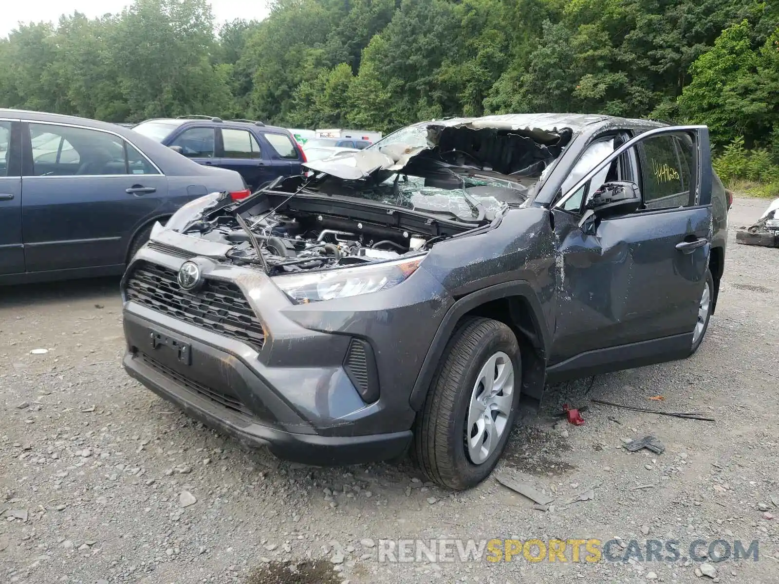 2 Photograph of a damaged car 2T3F1RFVXLW100864 TOYOTA RAV4 2020