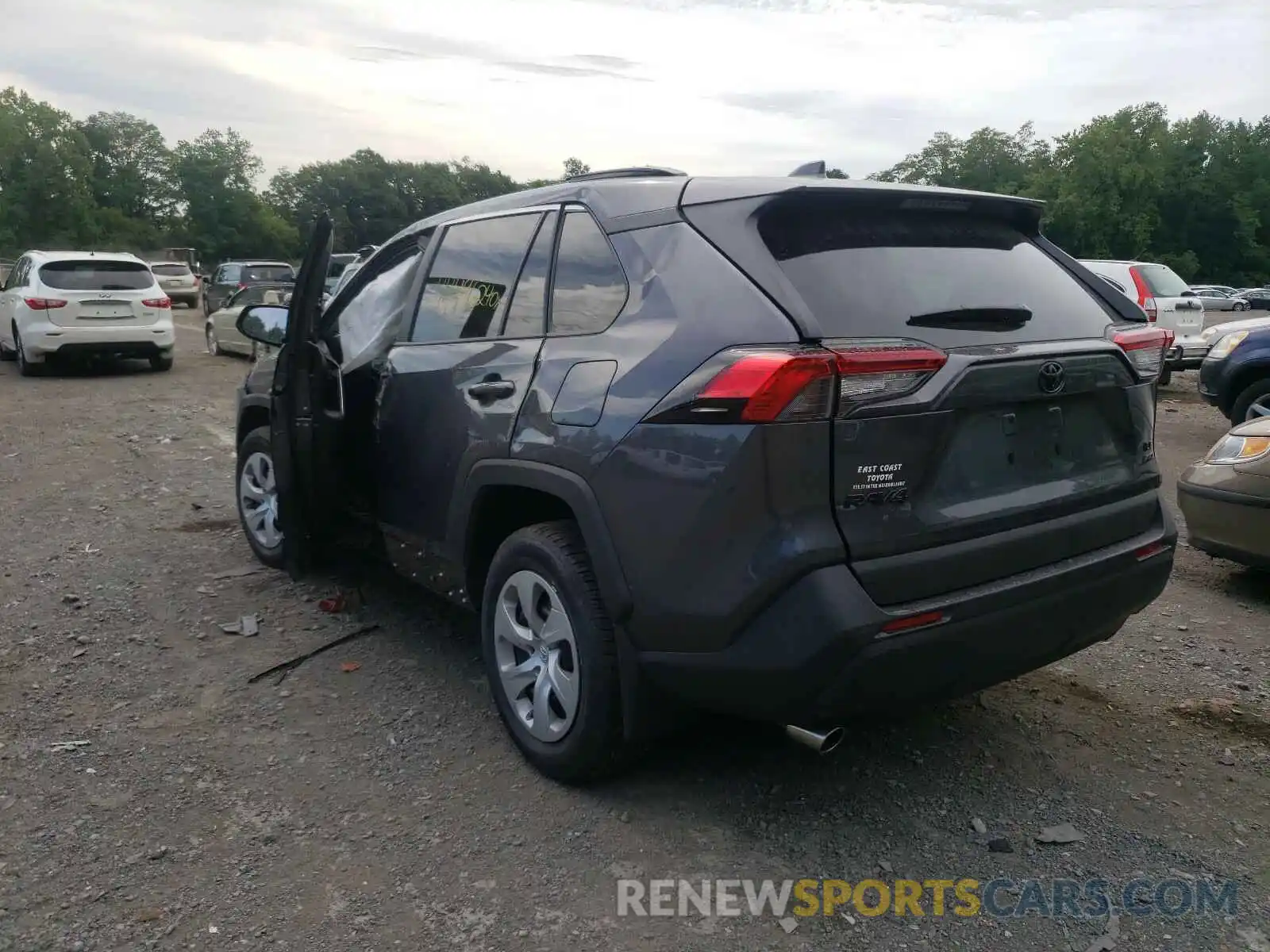 3 Photograph of a damaged car 2T3F1RFVXLW100864 TOYOTA RAV4 2020