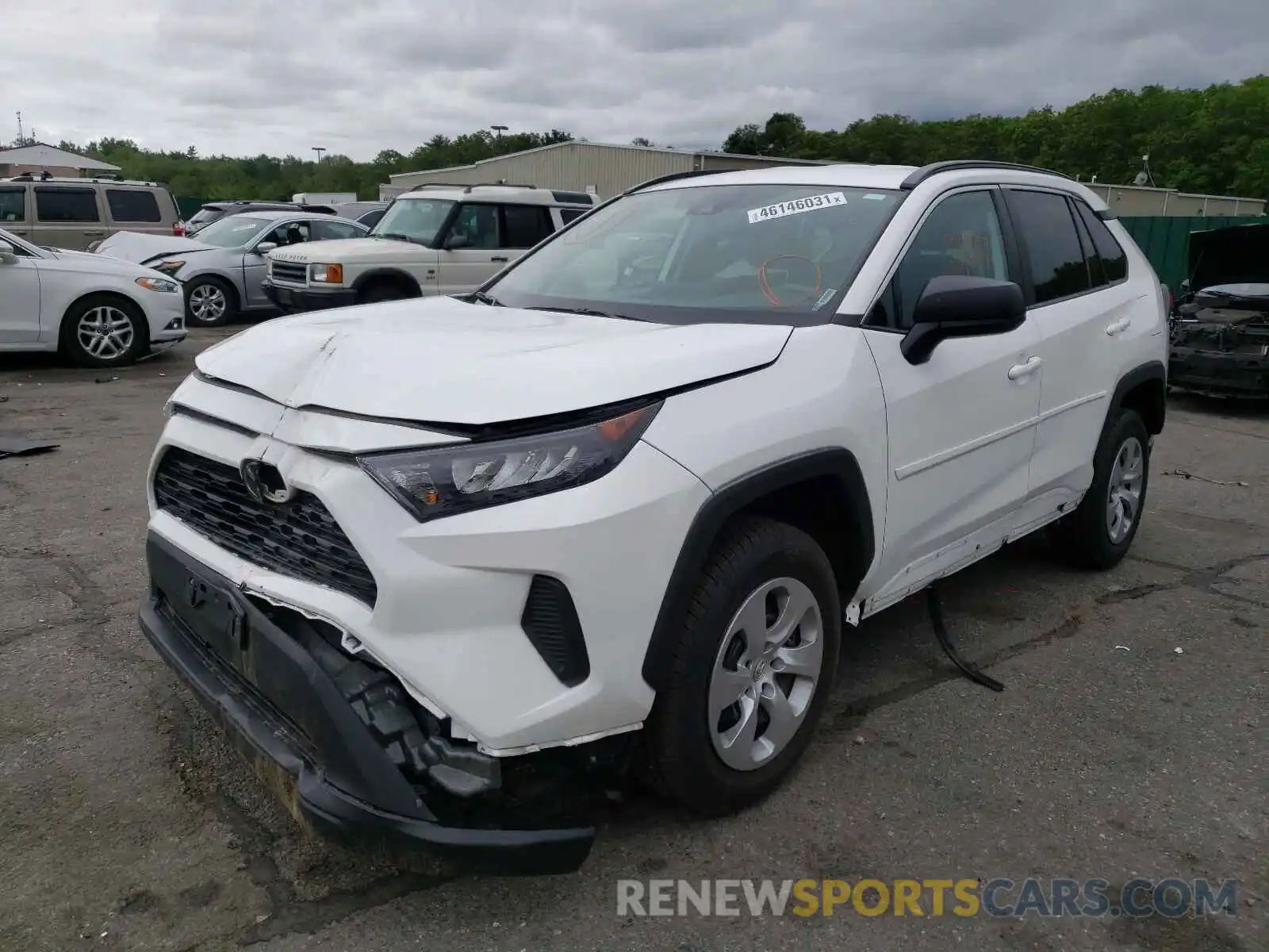 2 Photograph of a damaged car 2T3F1RFVXLW104901 TOYOTA RAV4 2020