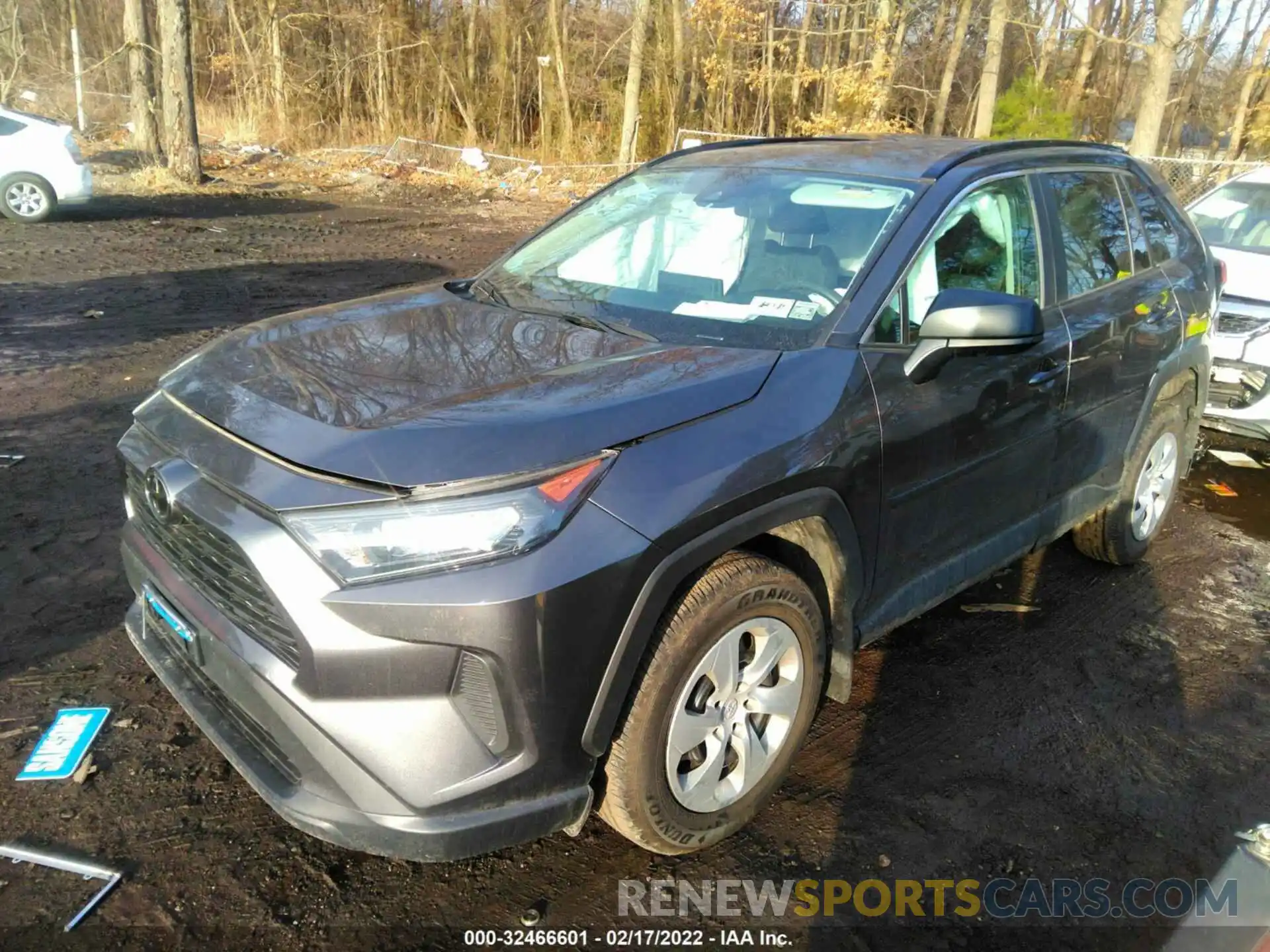 2 Photograph of a damaged car 2T3F1RFVXLW116434 TOYOTA RAV4 2020