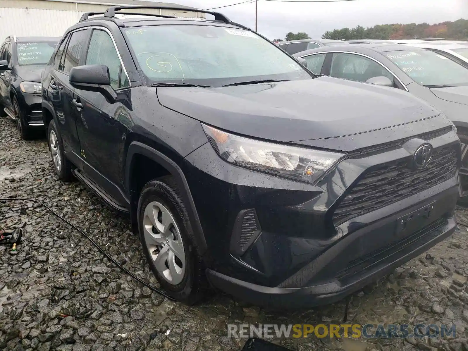 1 Фотография поврежденного автомобиля 2T3F1RFVXLW116739 TOYOTA RAV4 2020