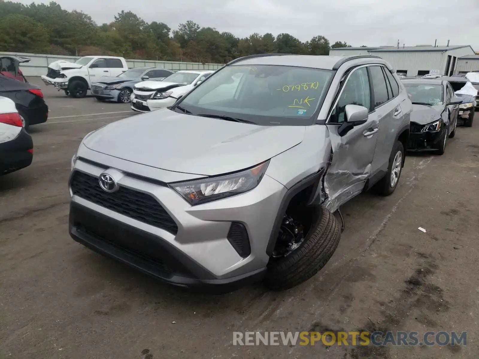 2 Фотография поврежденного автомобиля 2T3G1RFV0LC079870 TOYOTA RAV4 2020