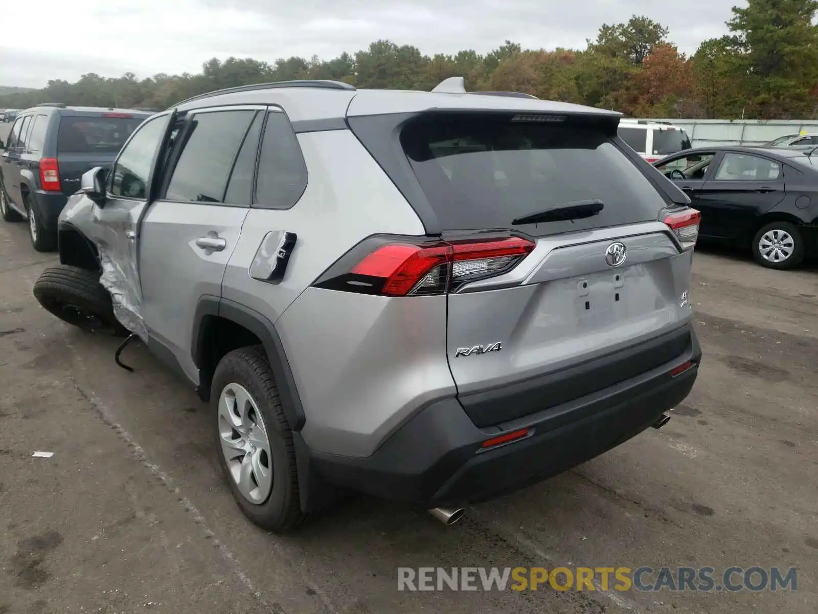 3 Photograph of a damaged car 2T3G1RFV0LC079870 TOYOTA RAV4 2020