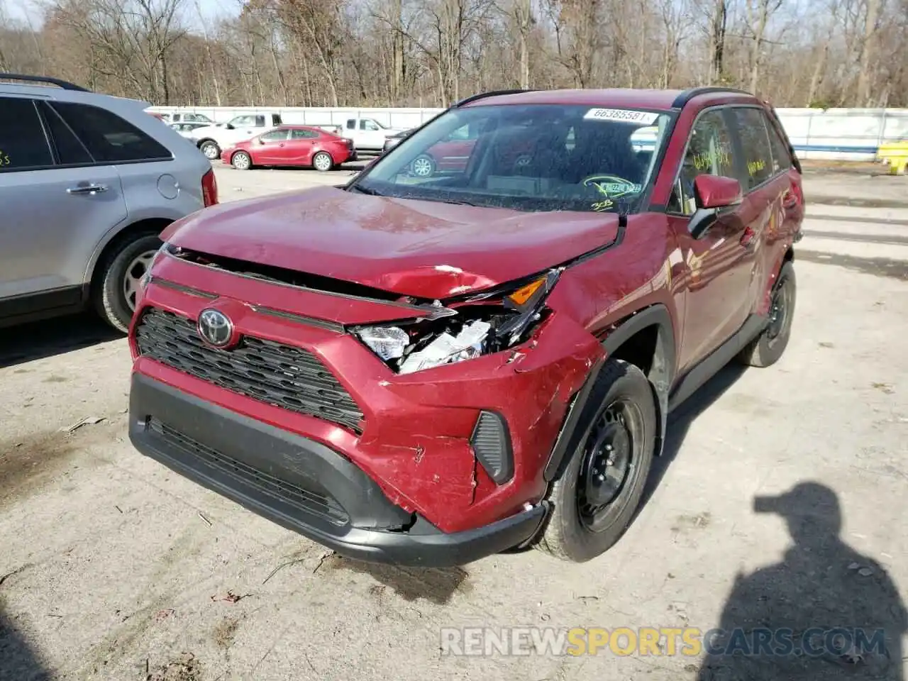 2 Photograph of a damaged car 2T3G1RFV0LC136052 TOYOTA RAV4 2020