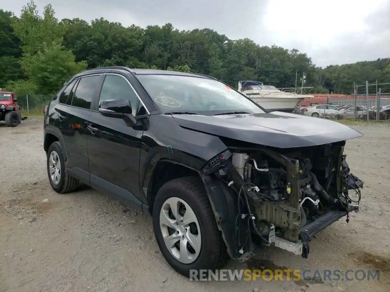 1 Photograph of a damaged car 2T3G1RFV0LW084260 TOYOTA RAV4 2020