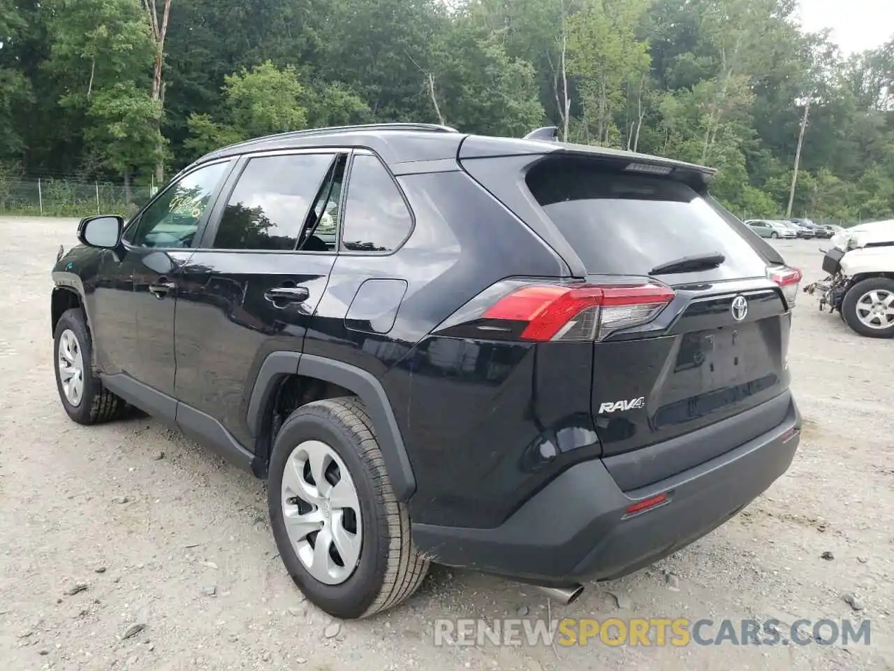 3 Photograph of a damaged car 2T3G1RFV0LW084260 TOYOTA RAV4 2020