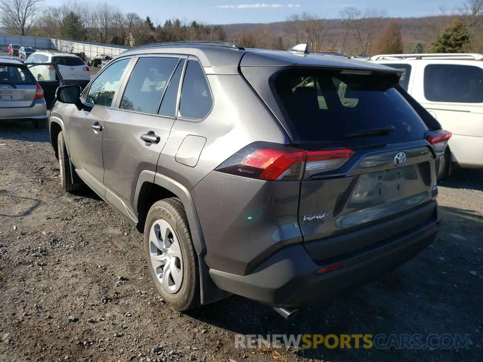 3 Photograph of a damaged car 2T3G1RFV0LW085716 TOYOTA RAV4 2020