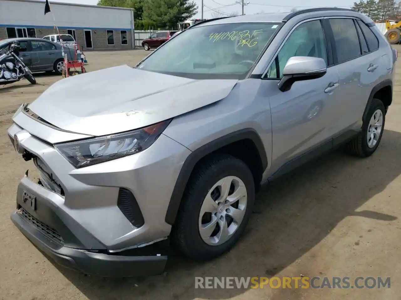 2 Photograph of a damaged car 2T3G1RFV0LW108167 TOYOTA RAV4 2020